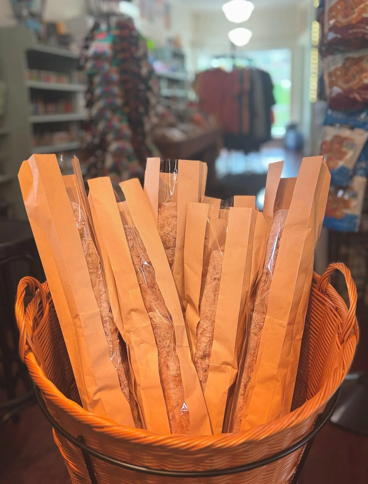 FRENCH BREAD $5 🥖 #tunbridge #tunbridgegeneralstore #vermont #frenchbread #local #localgoods #generalstore