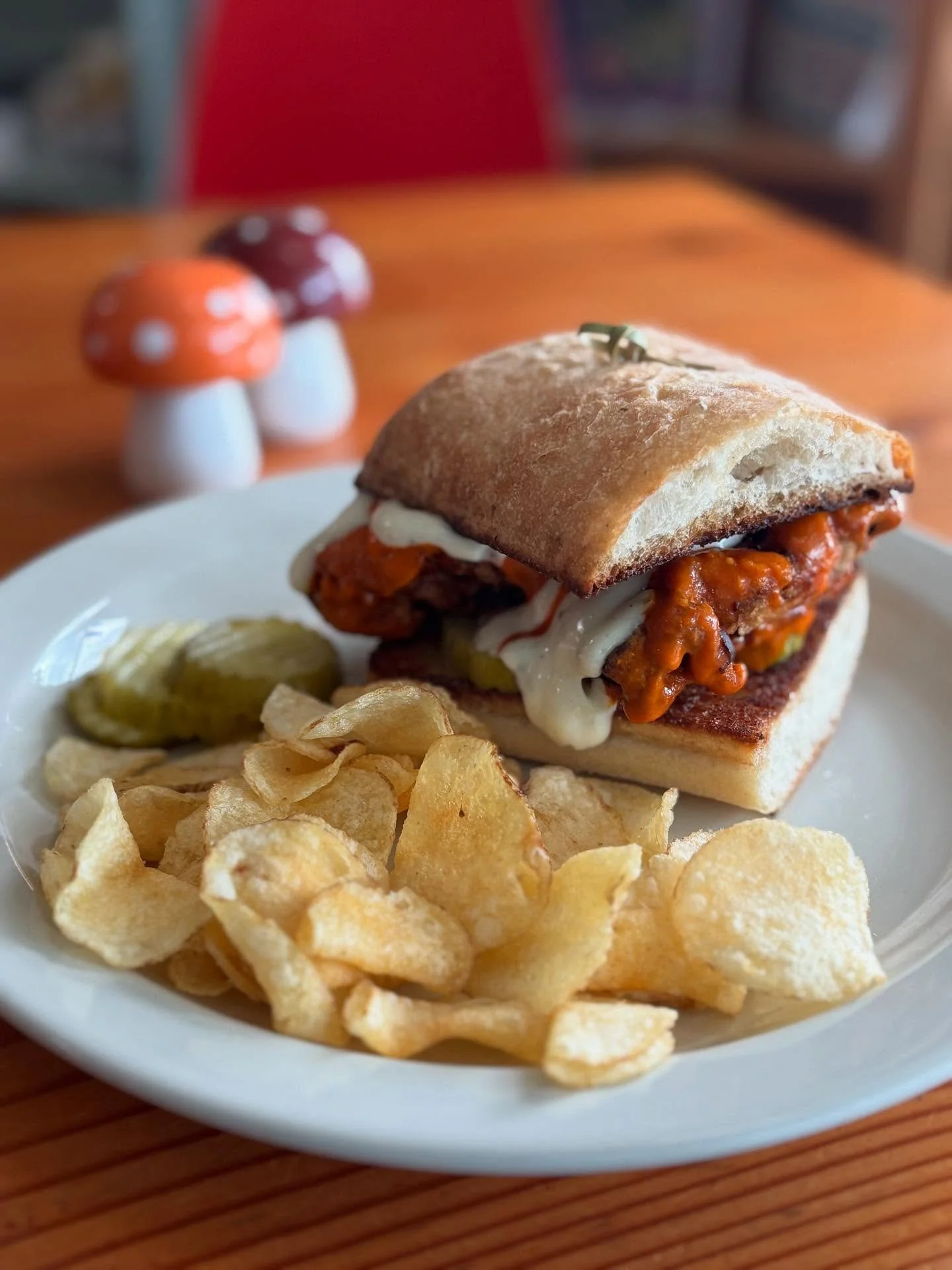 SPECIALS!!! 

Fried Chicken Sandwich ($14)
- Fried Chicken Thigh, Buffalo, House Ranch, Dill Pickles, Half of a Toasted Ciabatta Roll.

The Lone Star Burger ($15)
- 6 oz. Beef Patty, Chorizo Gravy, Cheddar Cheese, Garlic Aioli, Jalapenos, Shaved Red 