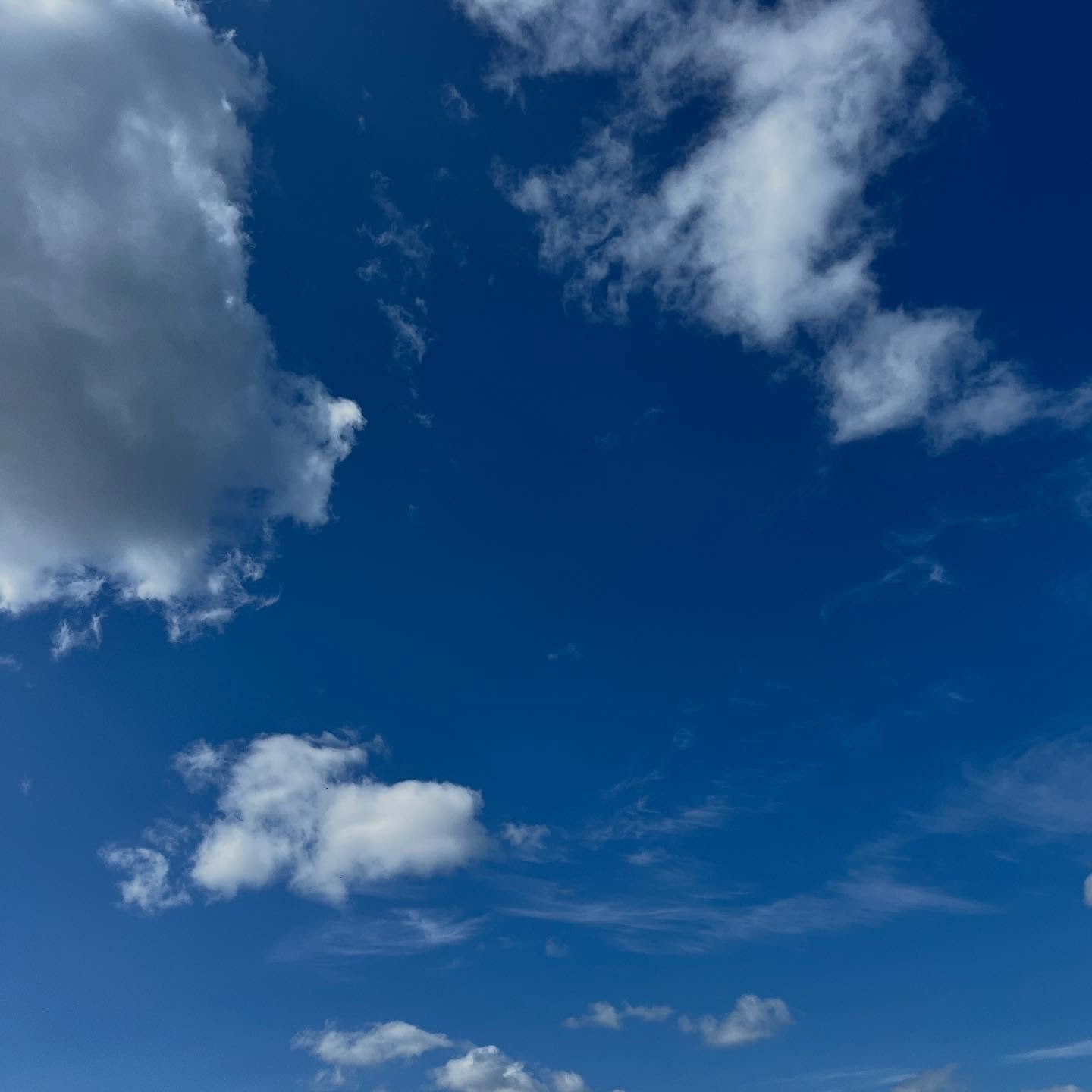 ⛅️ 

Tuesday 10th June 2025
Overcast, sunny, cloudy, warm!
