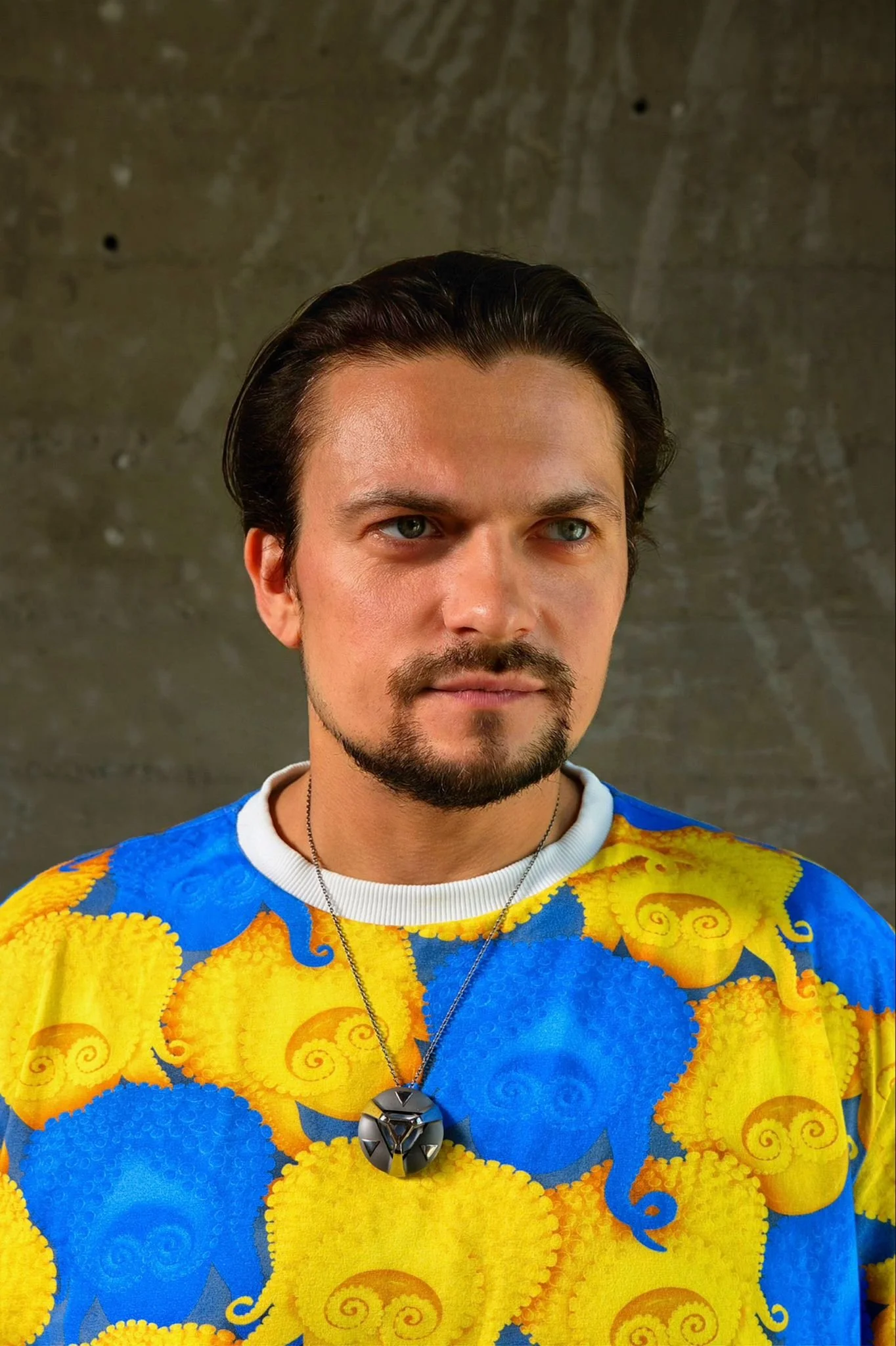 Illia Pashkov  is a producer and award-winning art/creative director who is passionate about creating value, purpose, and utility in the emerging Web 3.0 and Metaverse space.  Click image for more bio