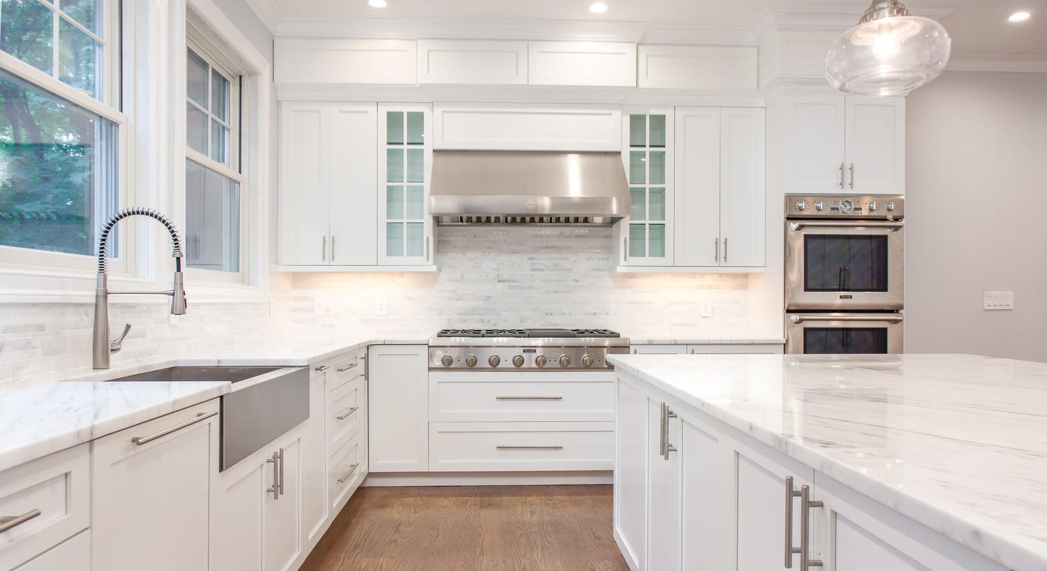 Redwood House Second Kitchen View with Range.jpg