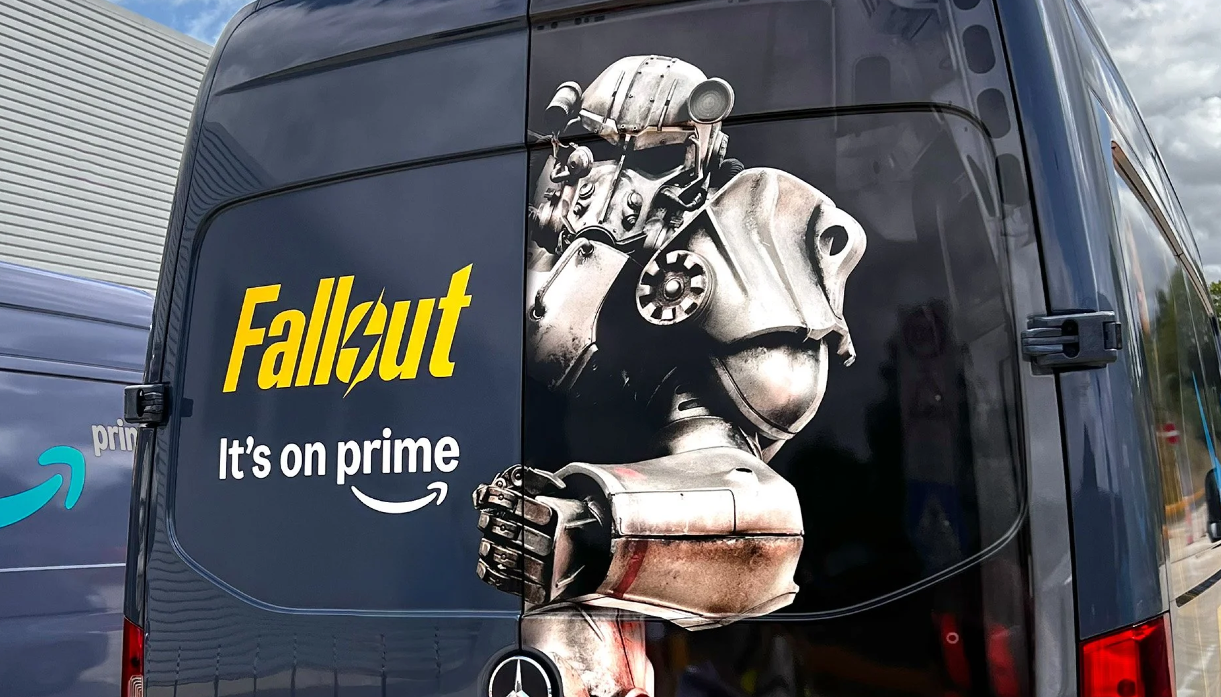 Amazon Truck.png