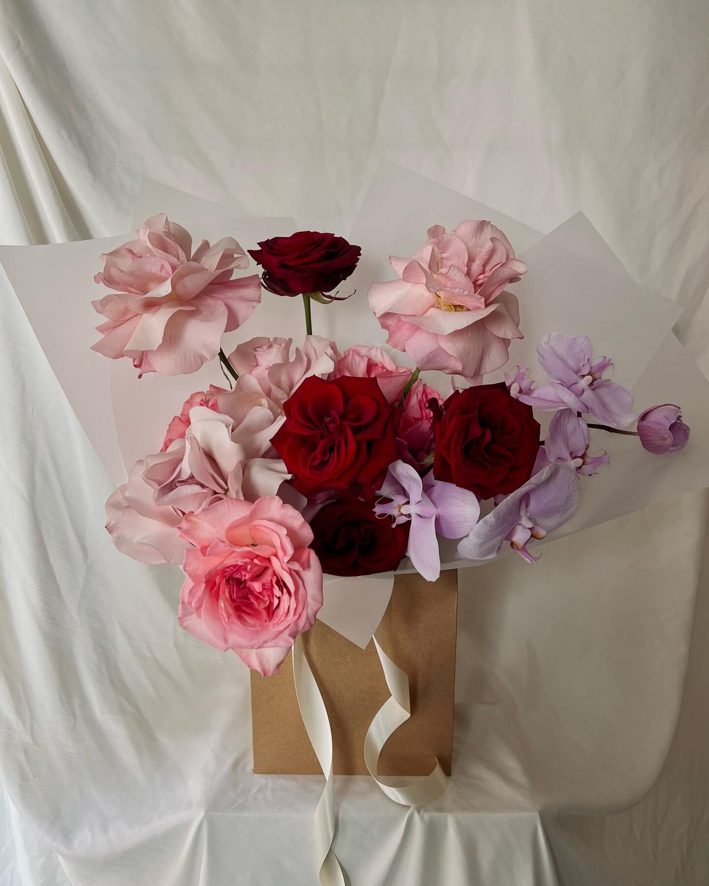 Here she is again, the Pollenet Valentine&rsquo;s bouquet - available to order on the website for delivery on the 13th and 14th Feb. Orders close on the 11th Feb 💘