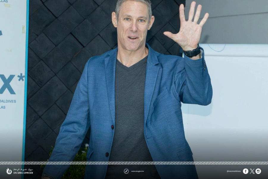 Keynote to the Civil Service Commission of the Maldives by Nick Jonsson - You Are Never Too Old to Grow Young