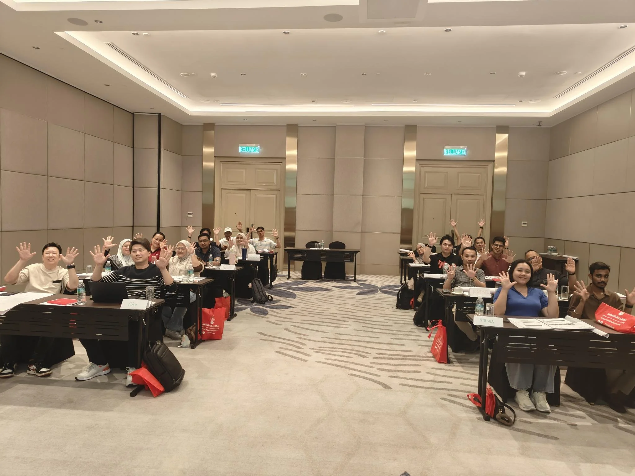 psychological-safety-team-exercise-siegwerk-malaysia-leadership-workshop.jpg Option 3