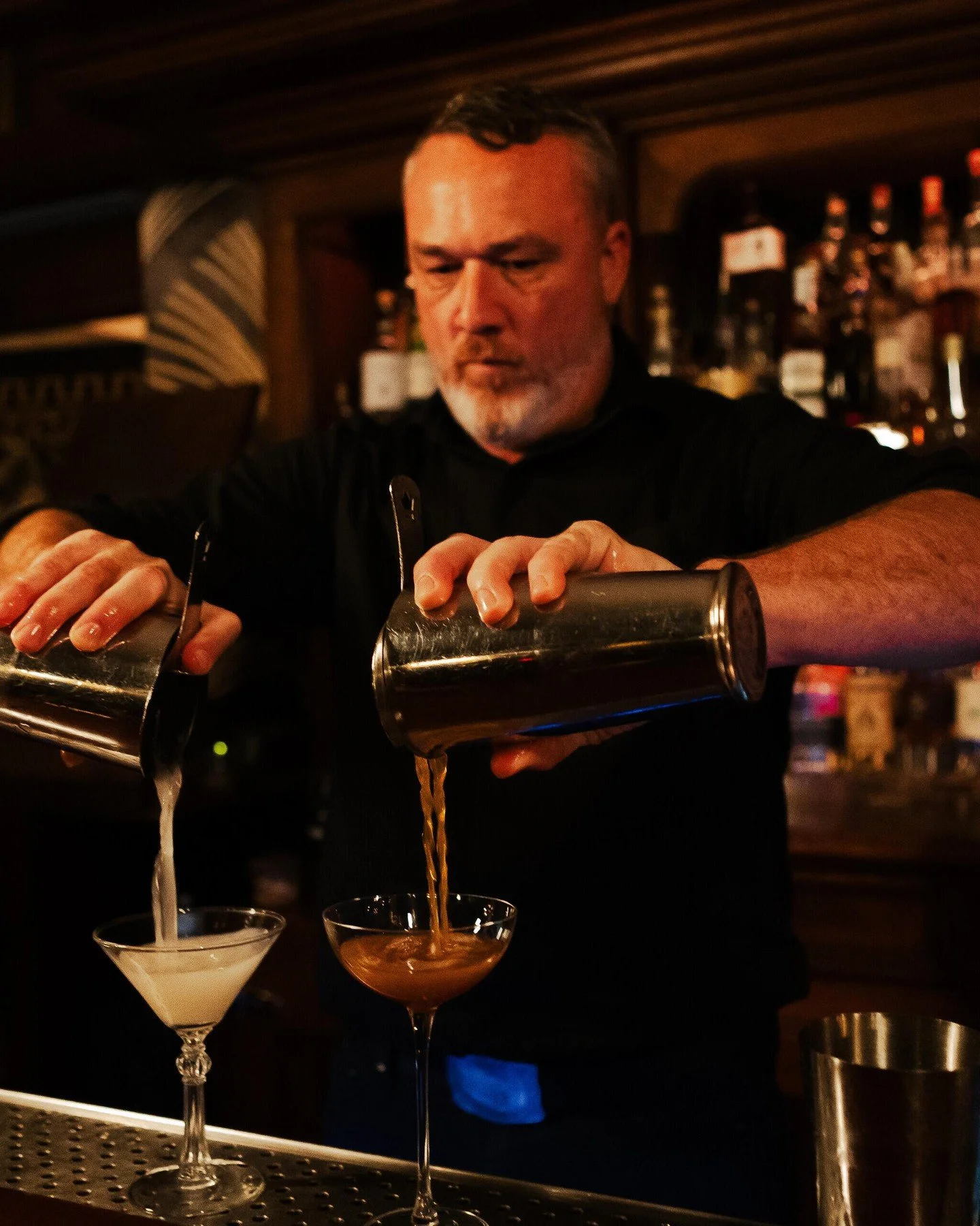 Drinks before dinner? 🤝
Drinks after dinner? 🤝
Drinks and light bites for dinner? 🤝

Meet us at the lounge. Live music with @darrendowler tonight 8-11:30PM.