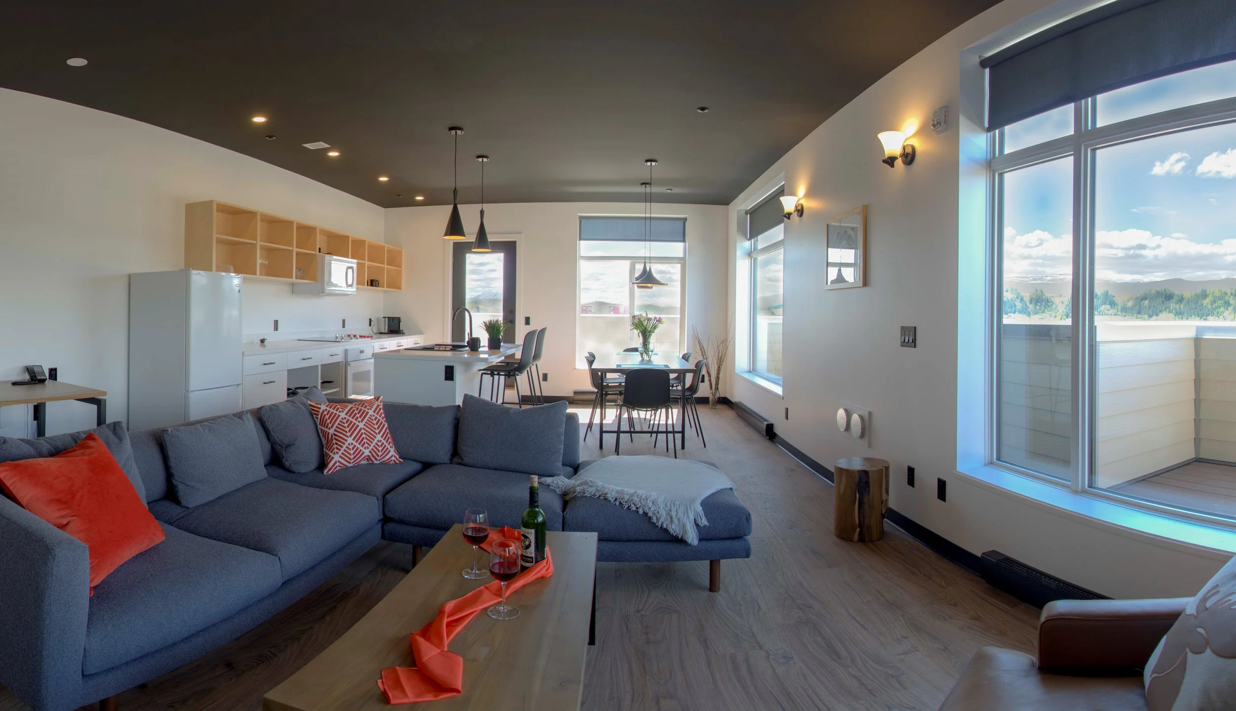 Raven Inn_S2KK_06.jpg