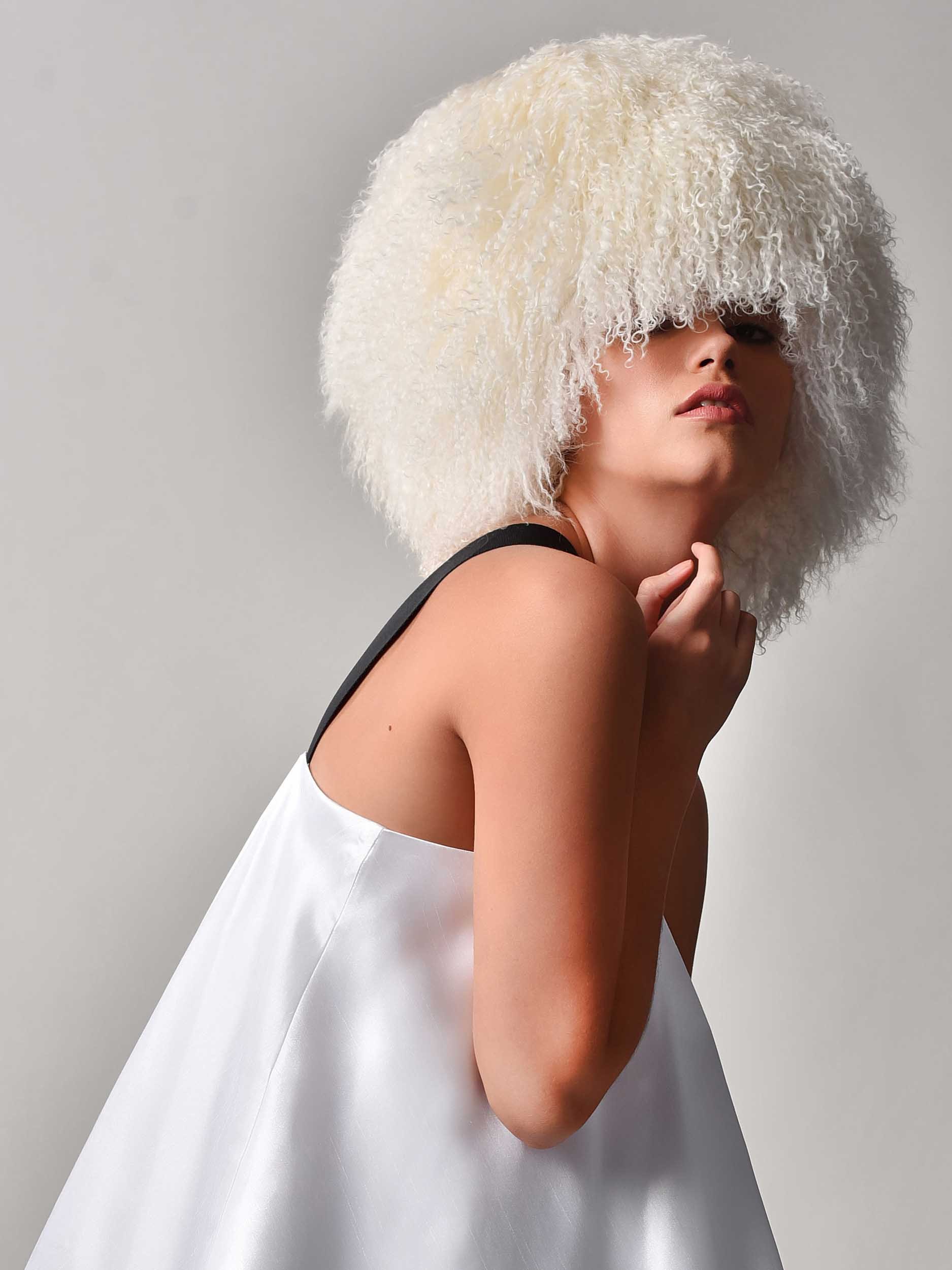 Elise-Gustilo-Romanova-Photographer-Emma-Jane-Side-R34.jpg