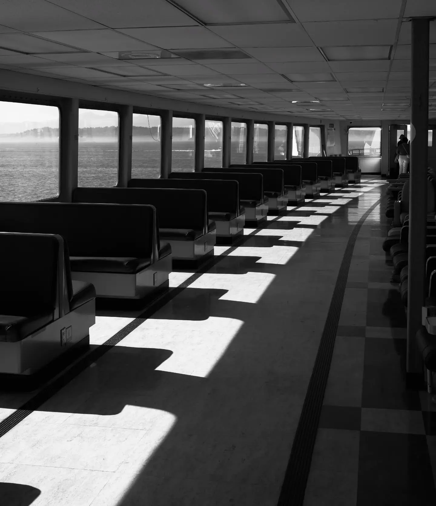 ⛴️ 

#washingtonstateferries #wsdot #fujifilm #fujixseries #blackandwhitephotography