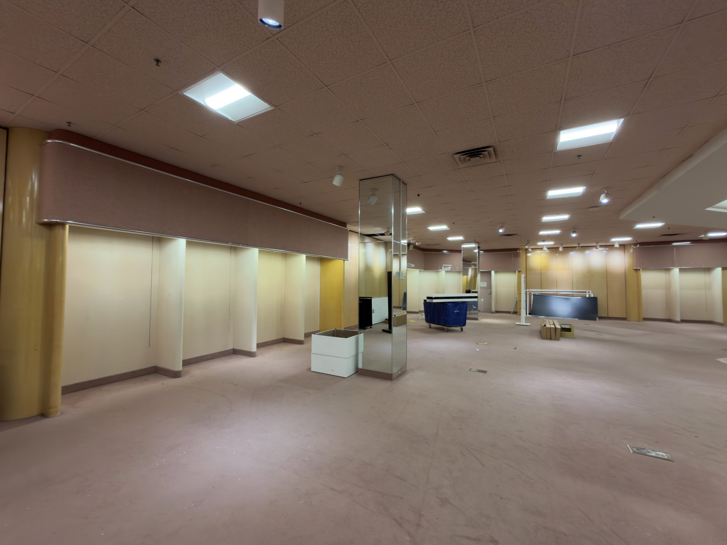 Empty Macys #1 (2026)