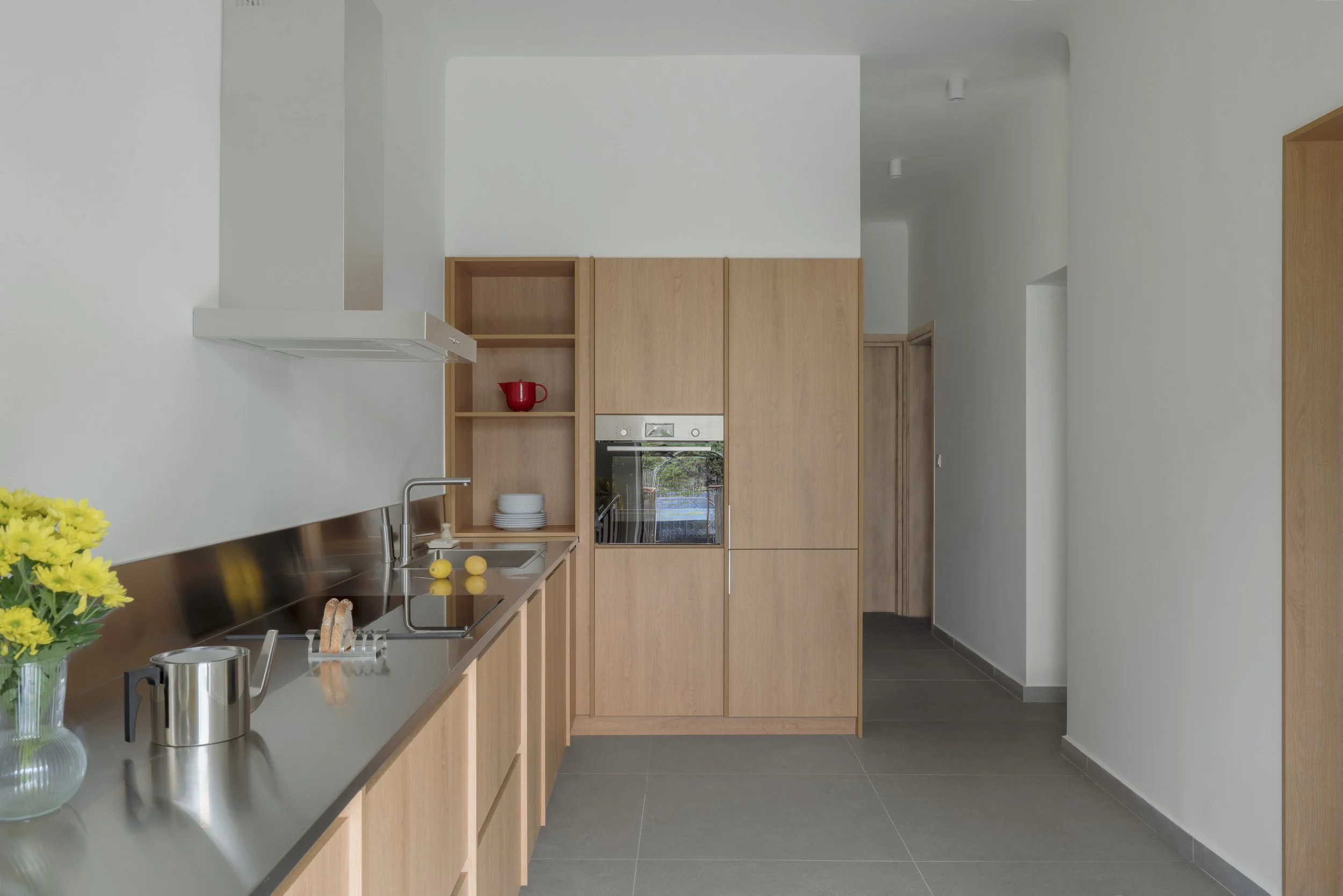 VPR03042_Vasso_Paraschi_ copy.jpg