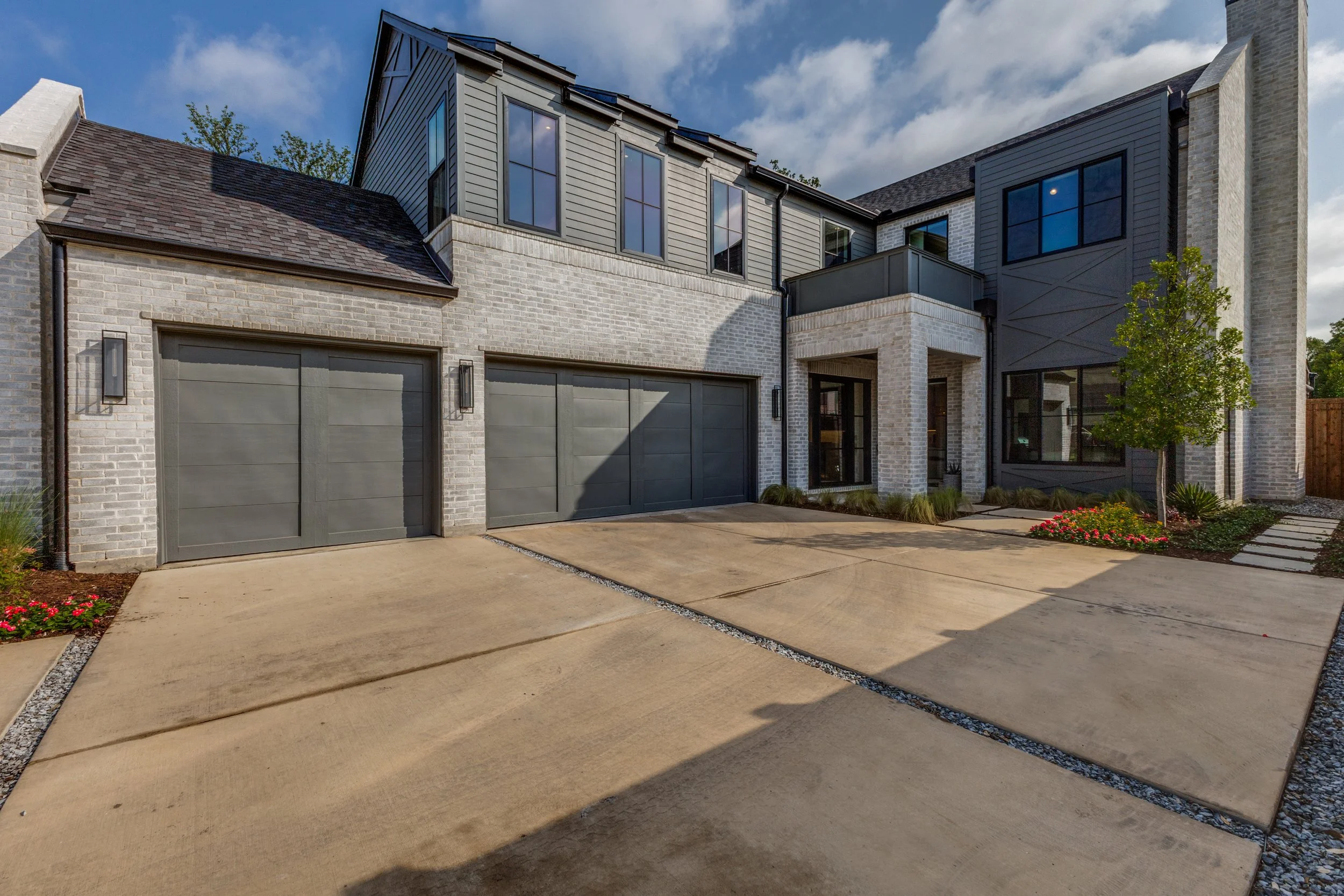 1606-old-gate-ln-dallas-tx-75218-High-Res-3.jpg