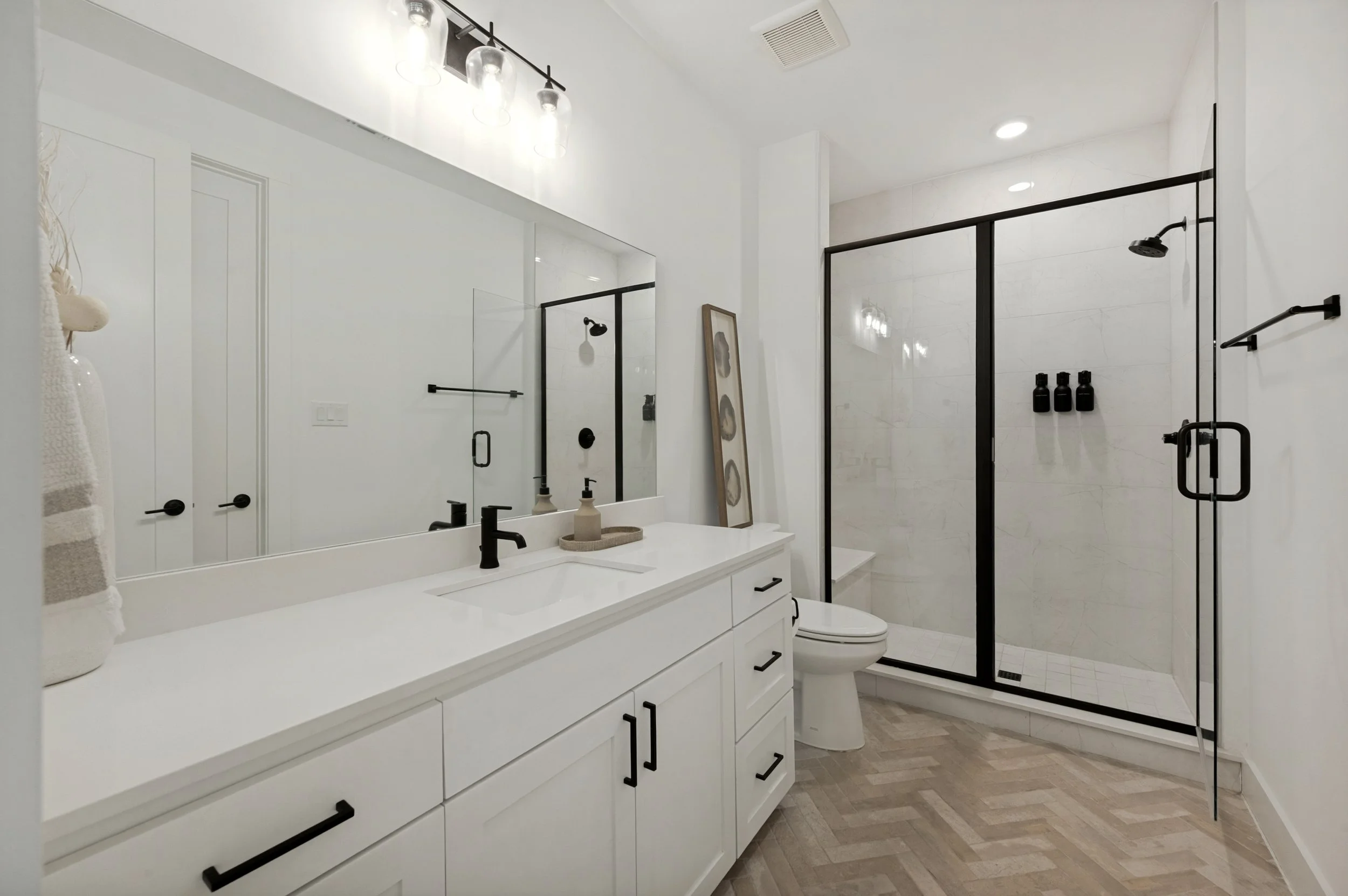 9118-prado-ln-dallas-tx-75220-High-Res-15.jpg