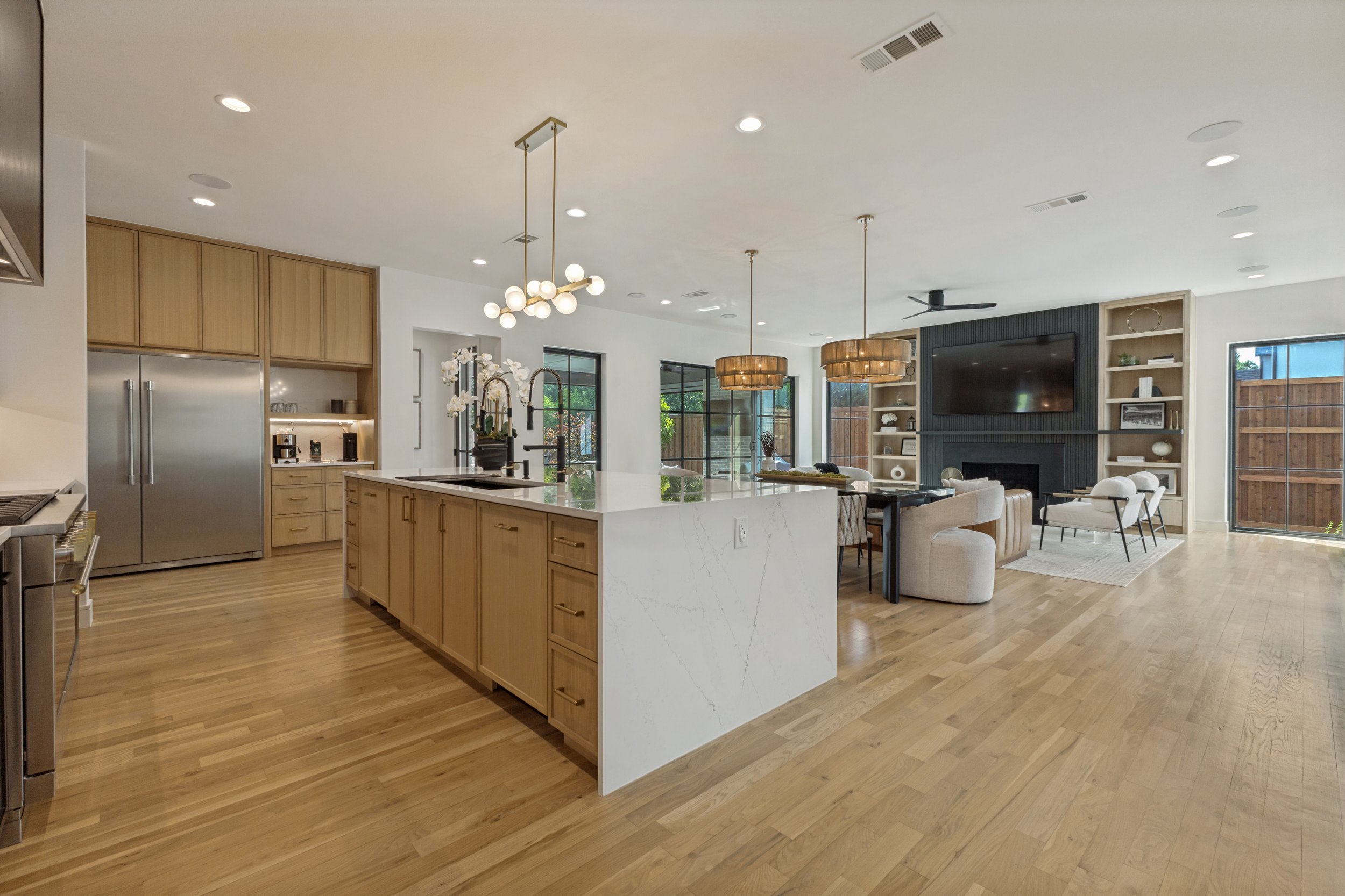 1606-old-gate-ln-dallas-tx-75218-High-Res-13.jpg