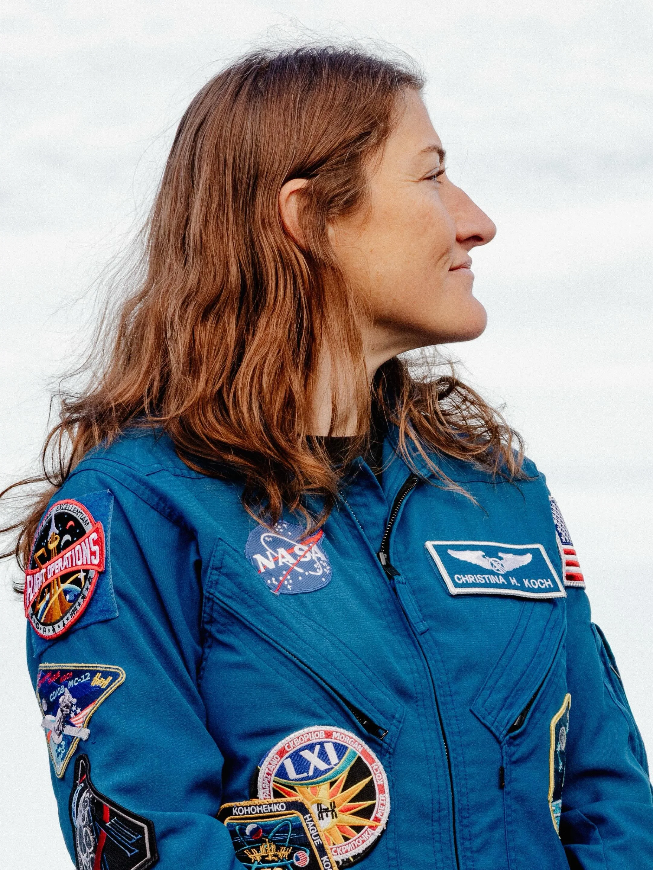 Copy, Moon Joy Pt. 1 ✨ I watched Artemis I in 2022 from a drainage ditch in Titusville overlooking the Indian River and launchpad 39B. I waited with everyone else until it launched at 1:47am. In complete awe, that night I vowed to myself that I would