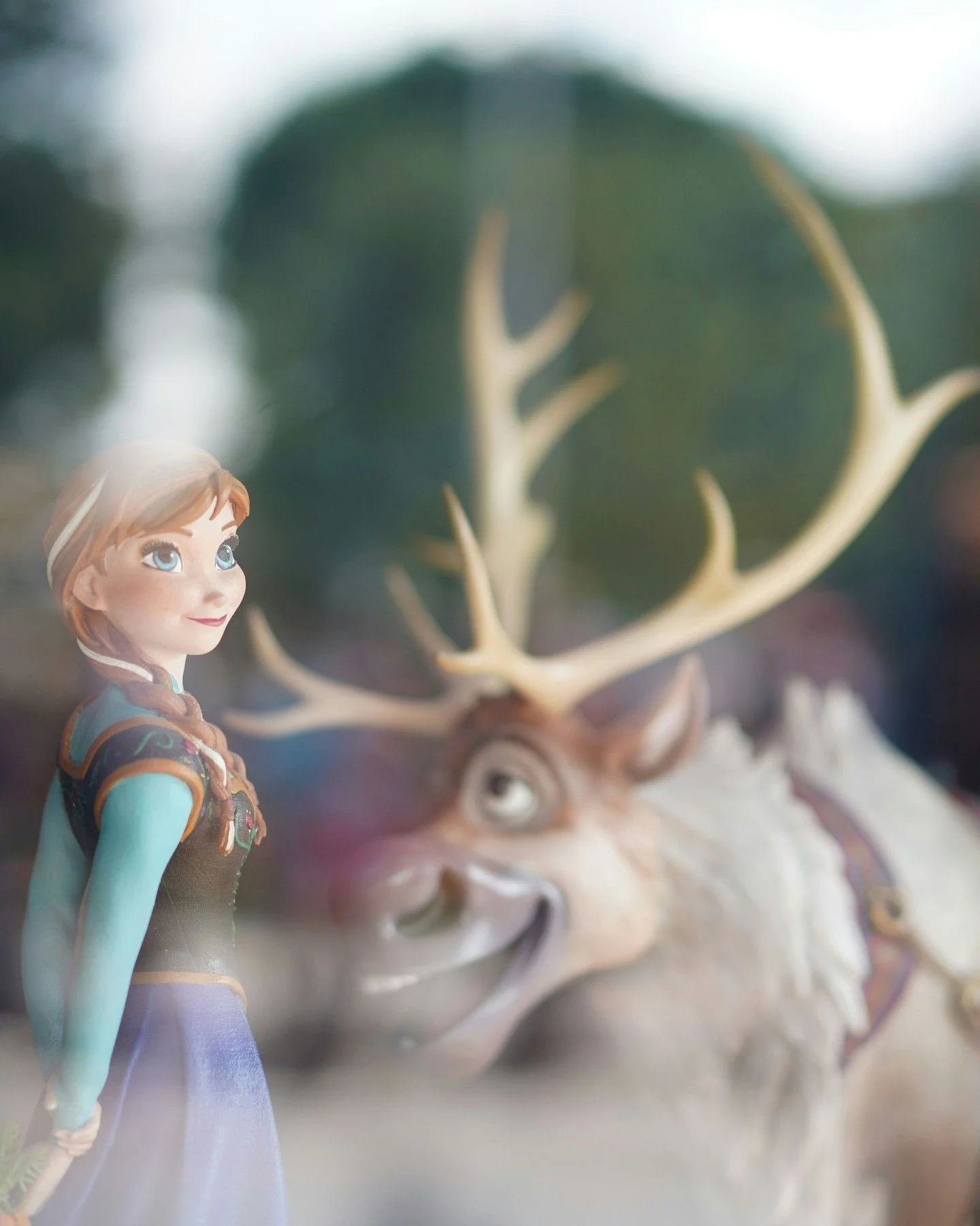 In times of transition or uncertainty, it can be hard to discern what to do next. 

Funnily enough, two voices that might seem very different&mdash;well-known Christian author Elisabeth Elliot and Anna, a character from a Disney movie&mdash;offer the