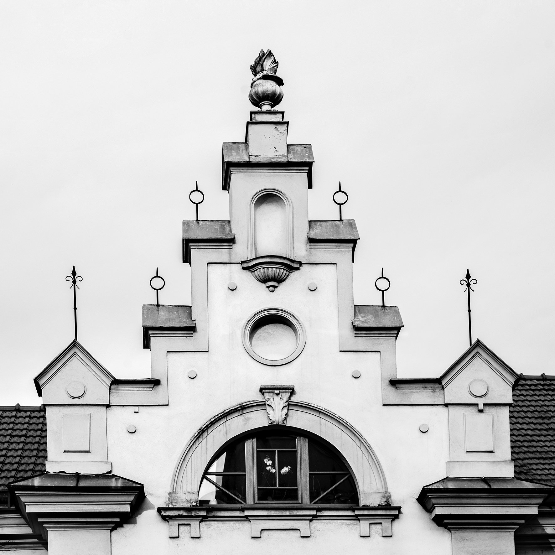 strana_7_Stránská_průčelí02.jpg