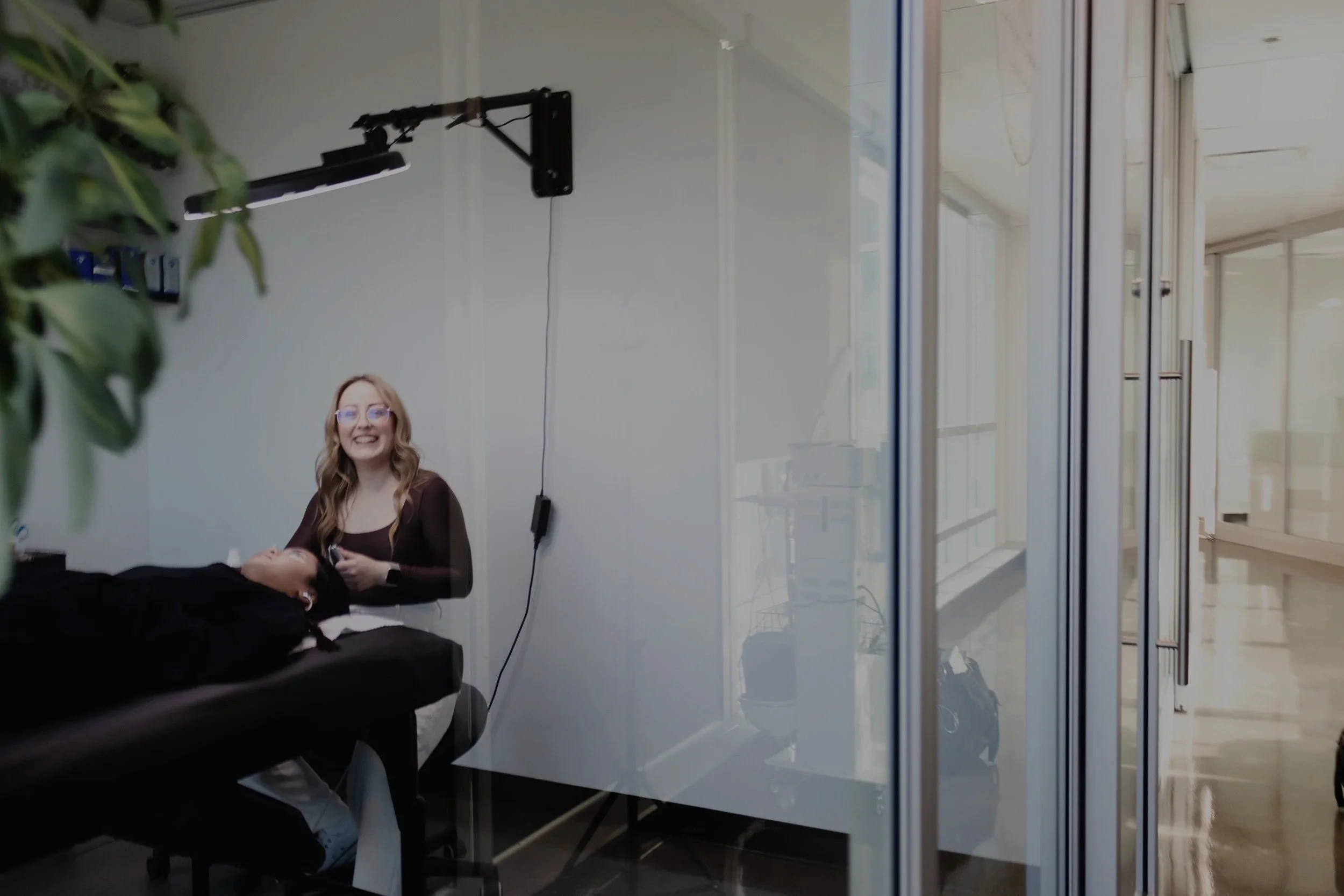 calgary salon studio space rental for beauty professionals