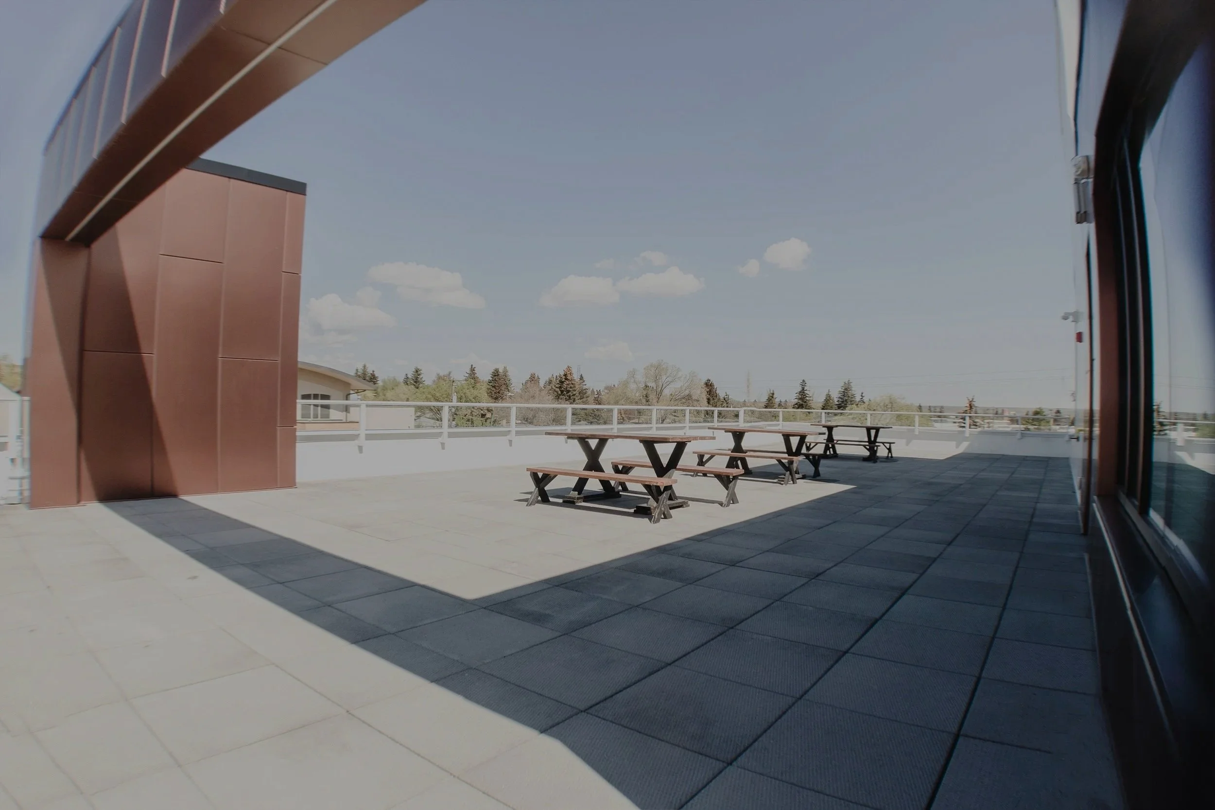 calgary salon studio space rental for beauty professionals