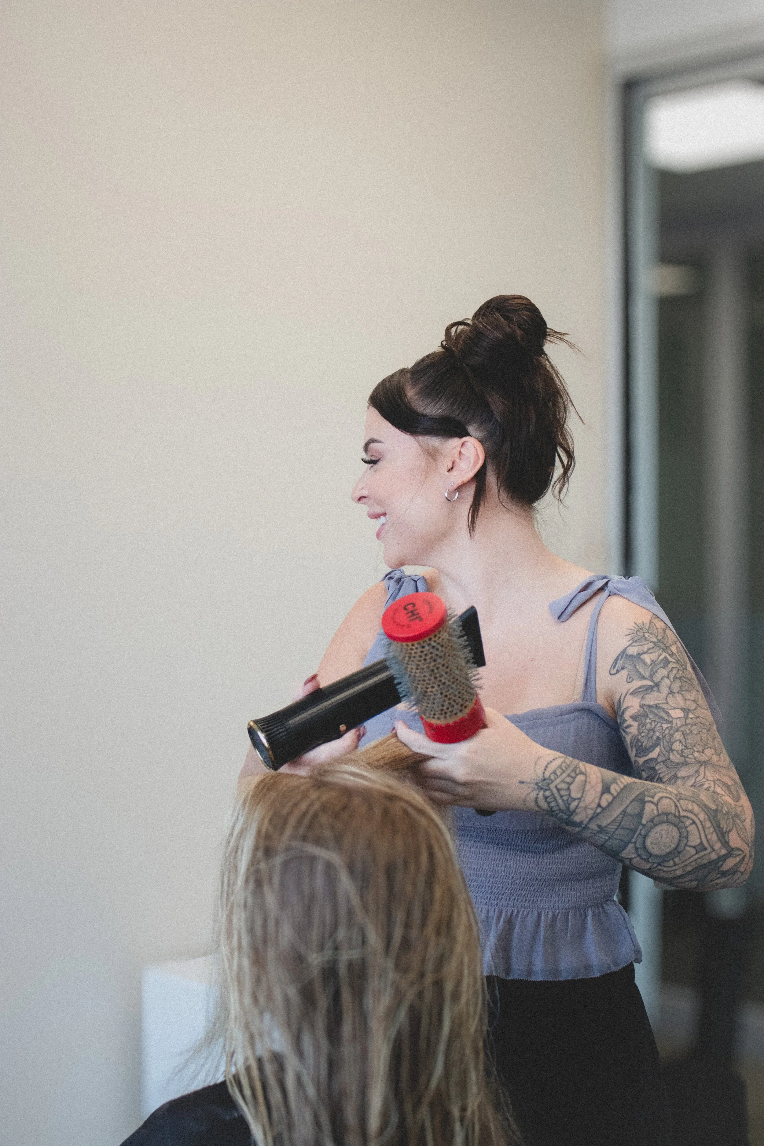 salon studio suite rental beauty space for rent for beauty professionals in Okotoks and Calgary