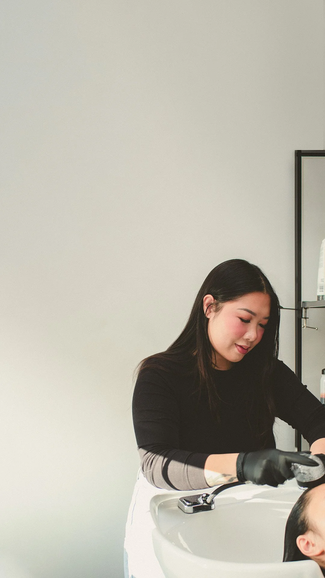 salon studio suite rental beauty space for rent for beauty professionals in Okotoks and Calgary