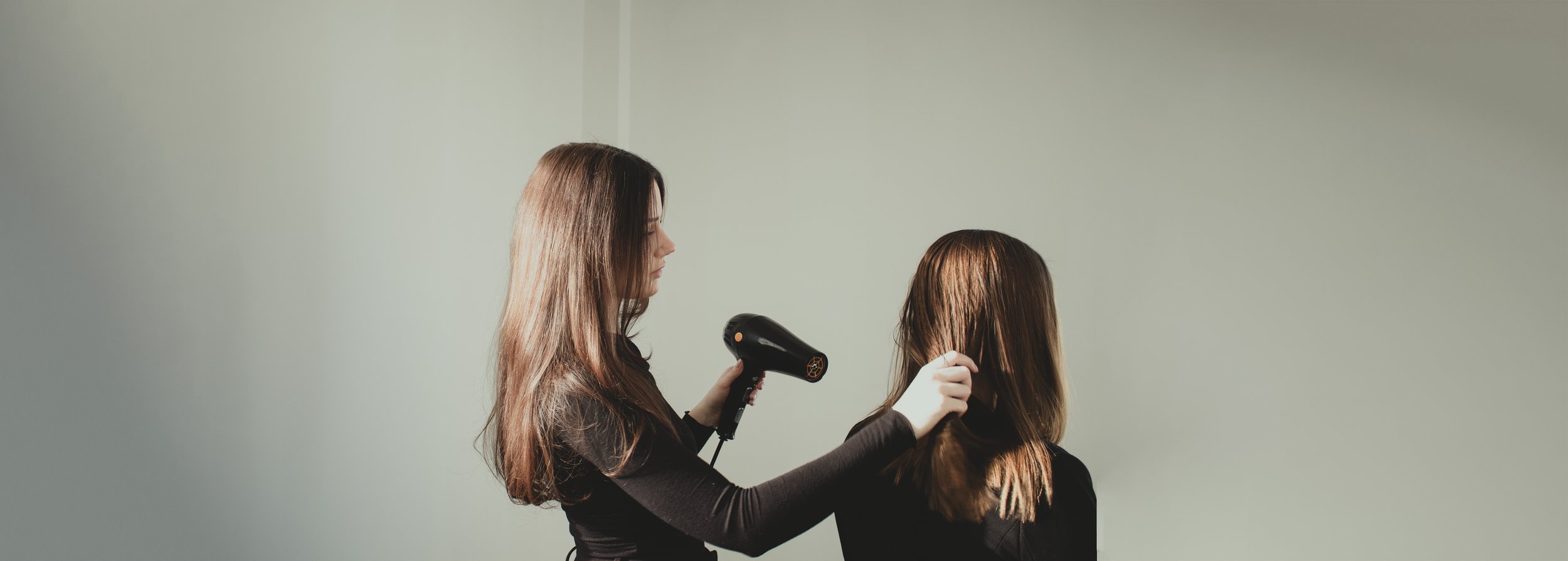 salon studio suite rental beauty space for rent for beauty professionals in Okotoks and Calgary