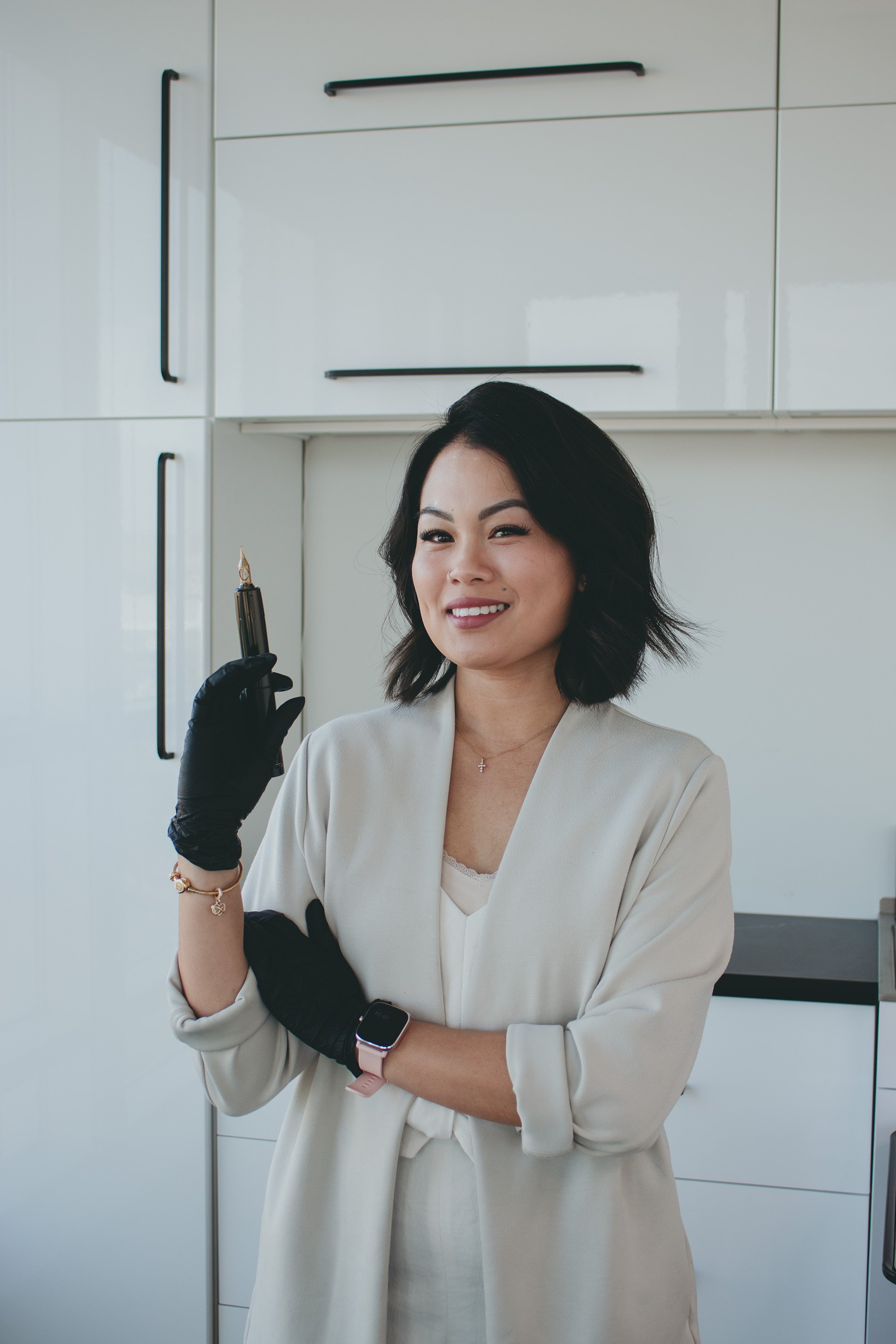 salon studio suite rental beauty space for rent for beauty professionals in Okotoks and Calgary