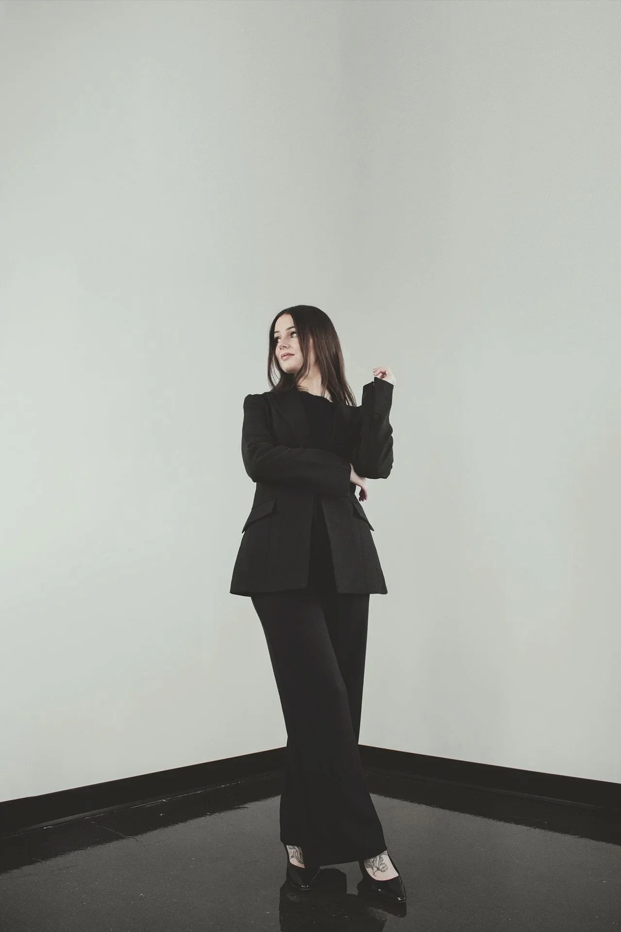 salon studio suite rental beauty space for rent for beauty professionals in Okotoks and Calgary