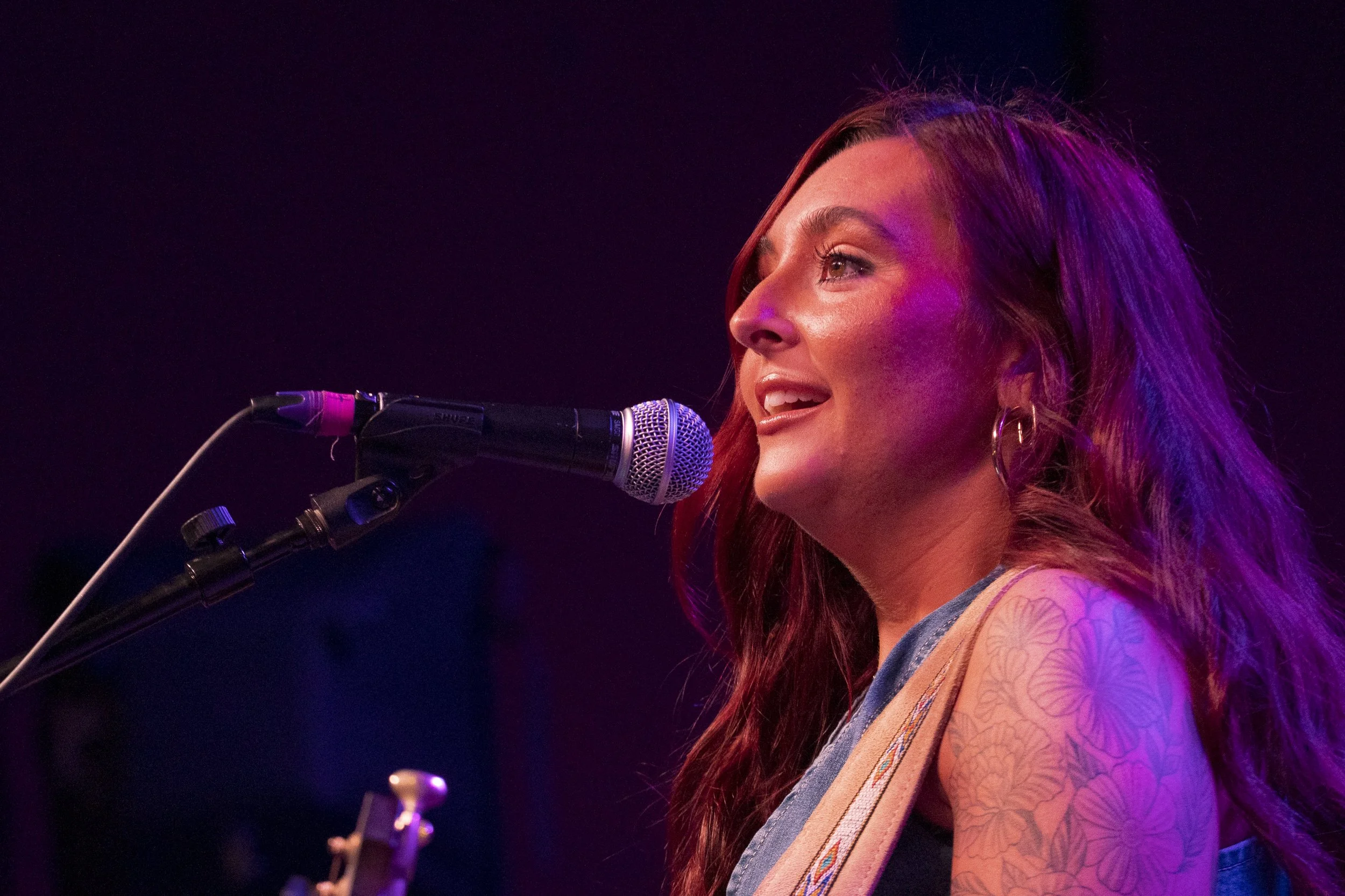 Jessie Jordan performing "Breathe Without You."