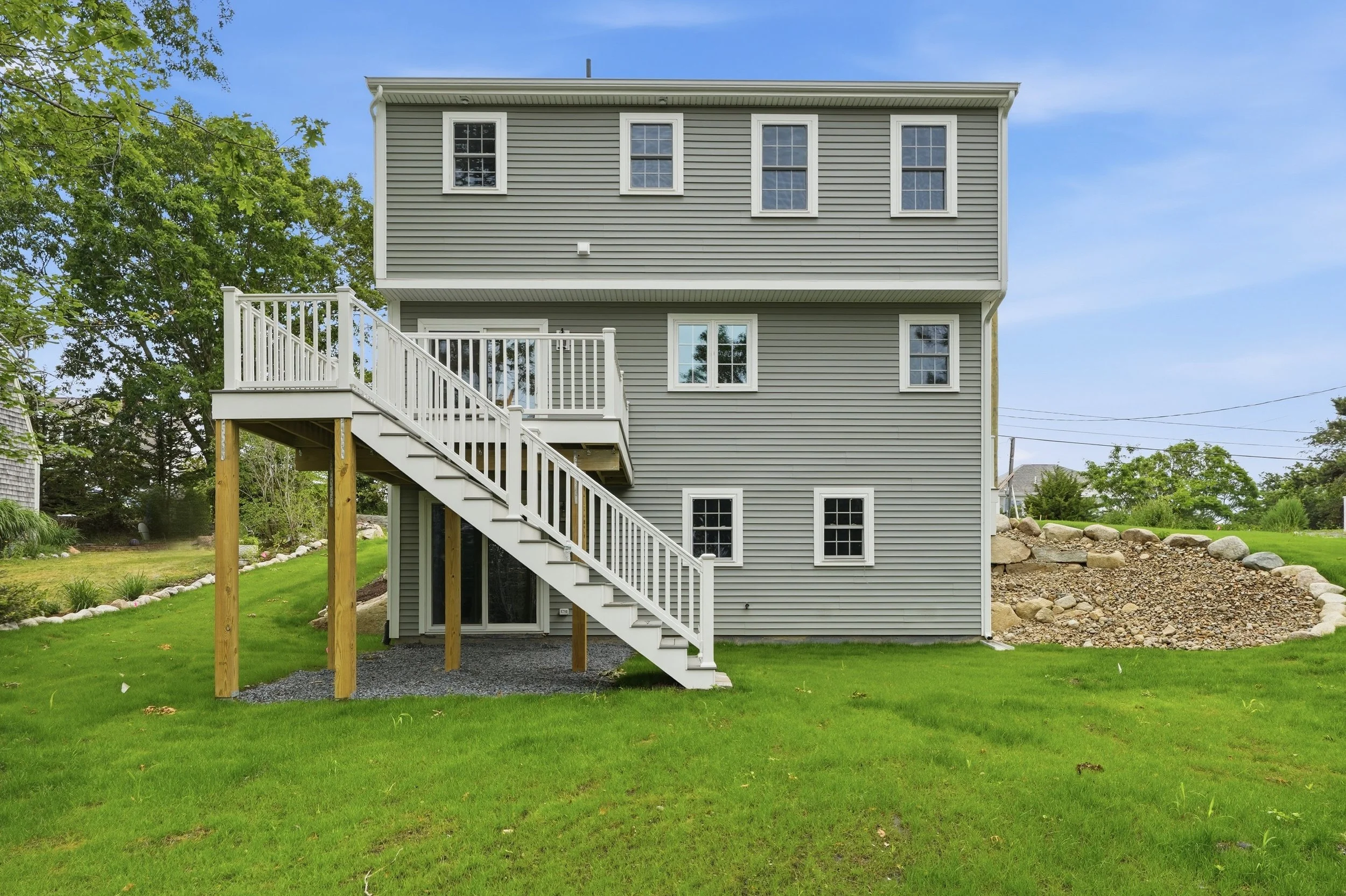 39-21 Shore Rd-43.jpg