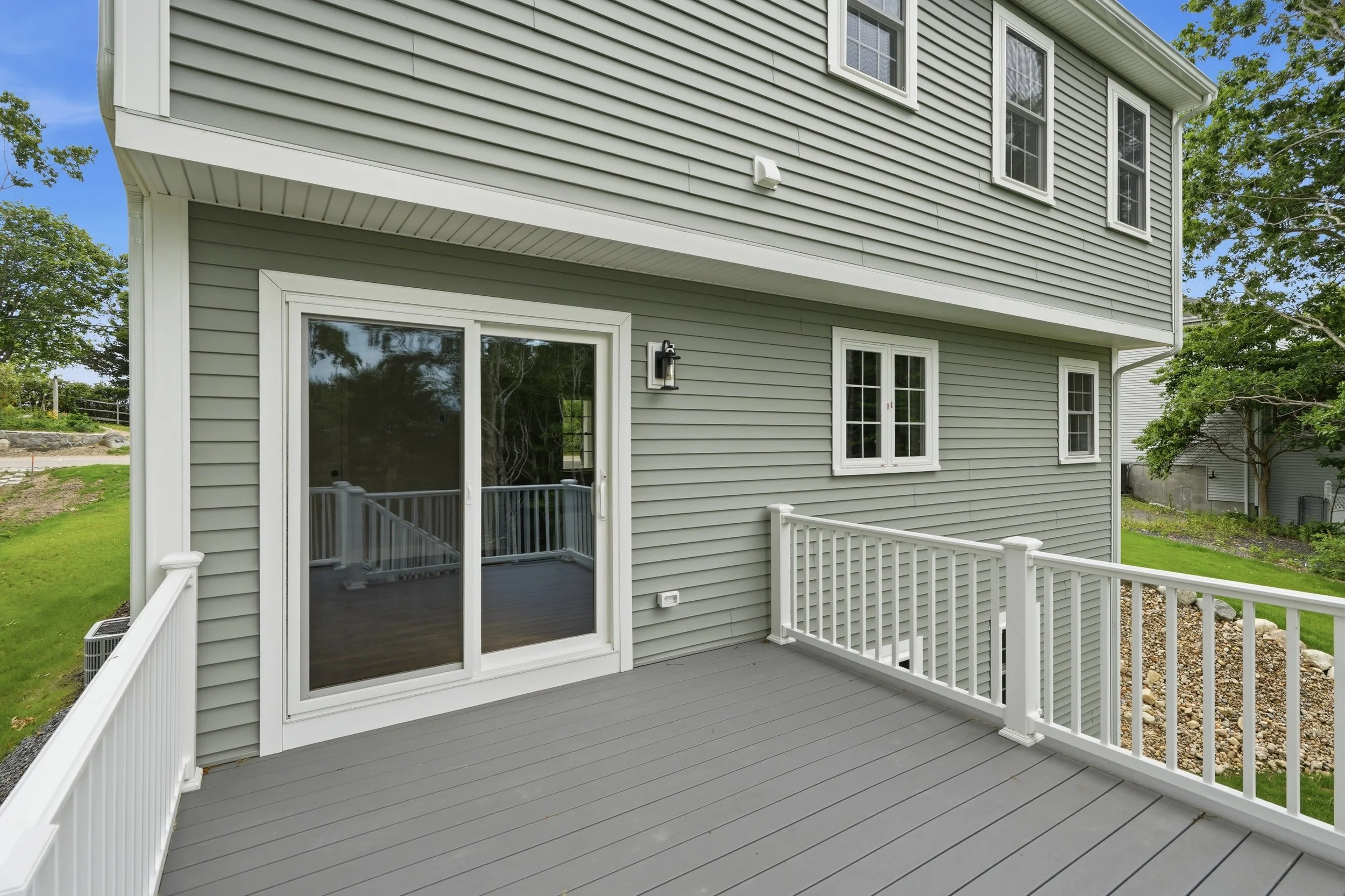 37-21 Shore Rd-36.jpg