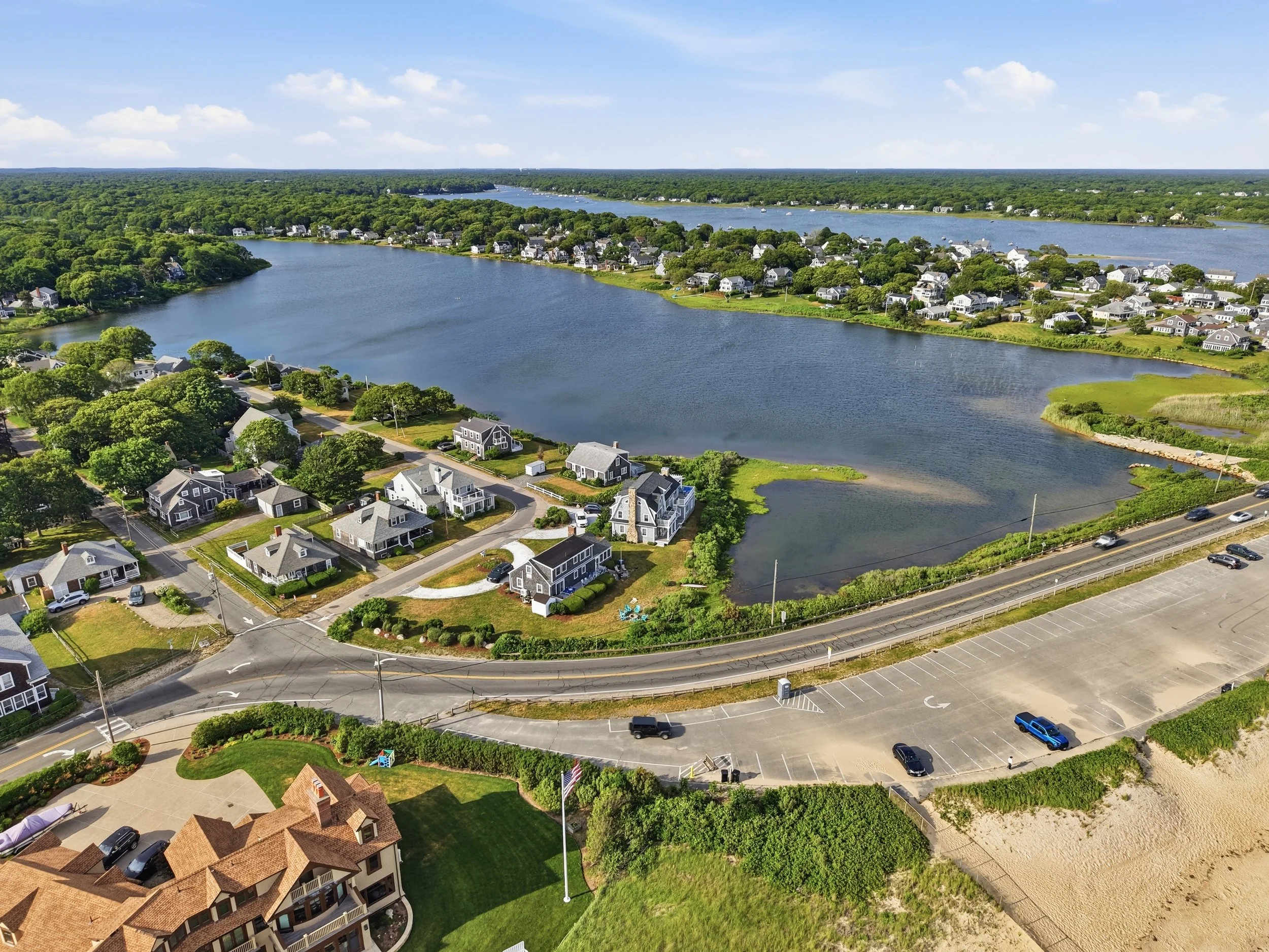54-41 Avalon Dr-44.jpg