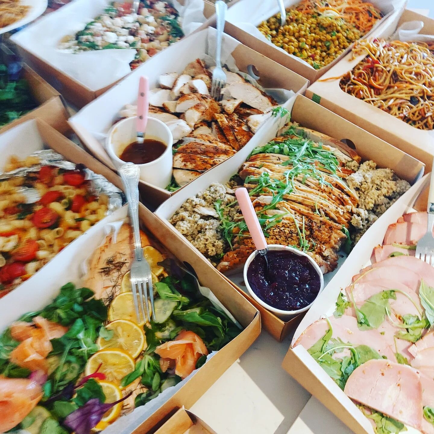 Gorgeous Pic of our outside catering for a christening last weekend 
#thatchandthyme #goodfood #corkfood #cork #outsidecatering #partyfood #ballyhoura #munstervales #christening #homemade