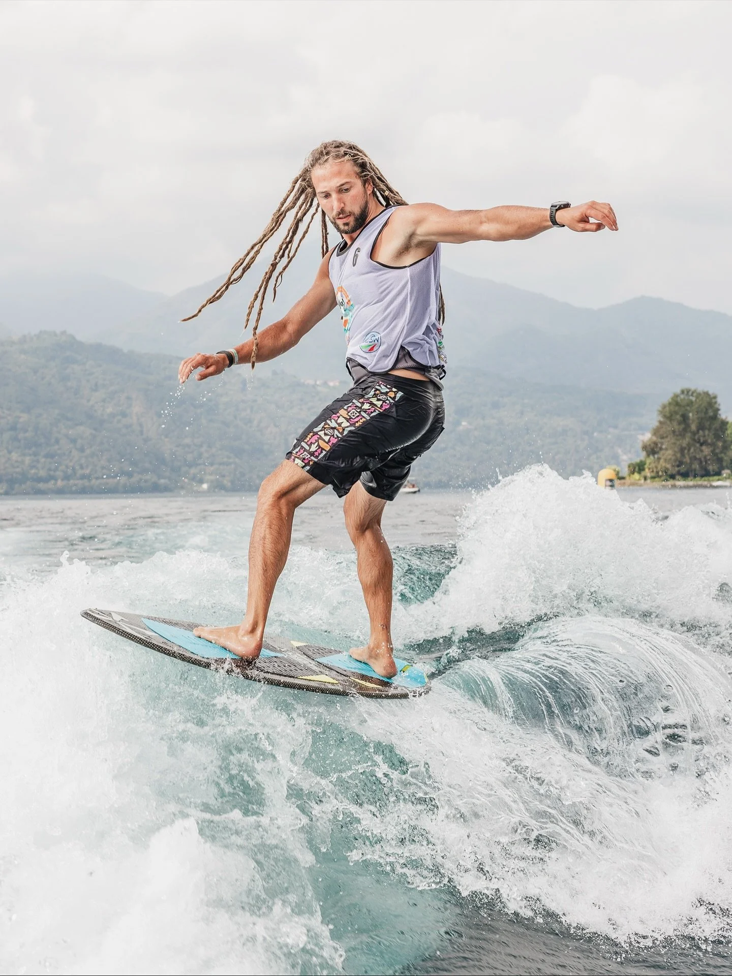 CAMPIONATO ITALIANO DI CATEGORIA2025 🏄🏼&zwj;♂️ 🤍
&Egrave; stato incredibile!!
Un grazie speciale a @wakeorta per la super organizzazione 🤙
Un ringraziamento a tutti i club presenti che, come noi di GEES, spingono questo sport con passione e perse