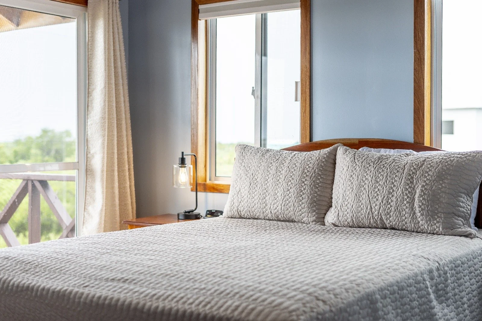 WhatsApp Image 2025-12-01 at 10.23.09_39facc2a.jpg