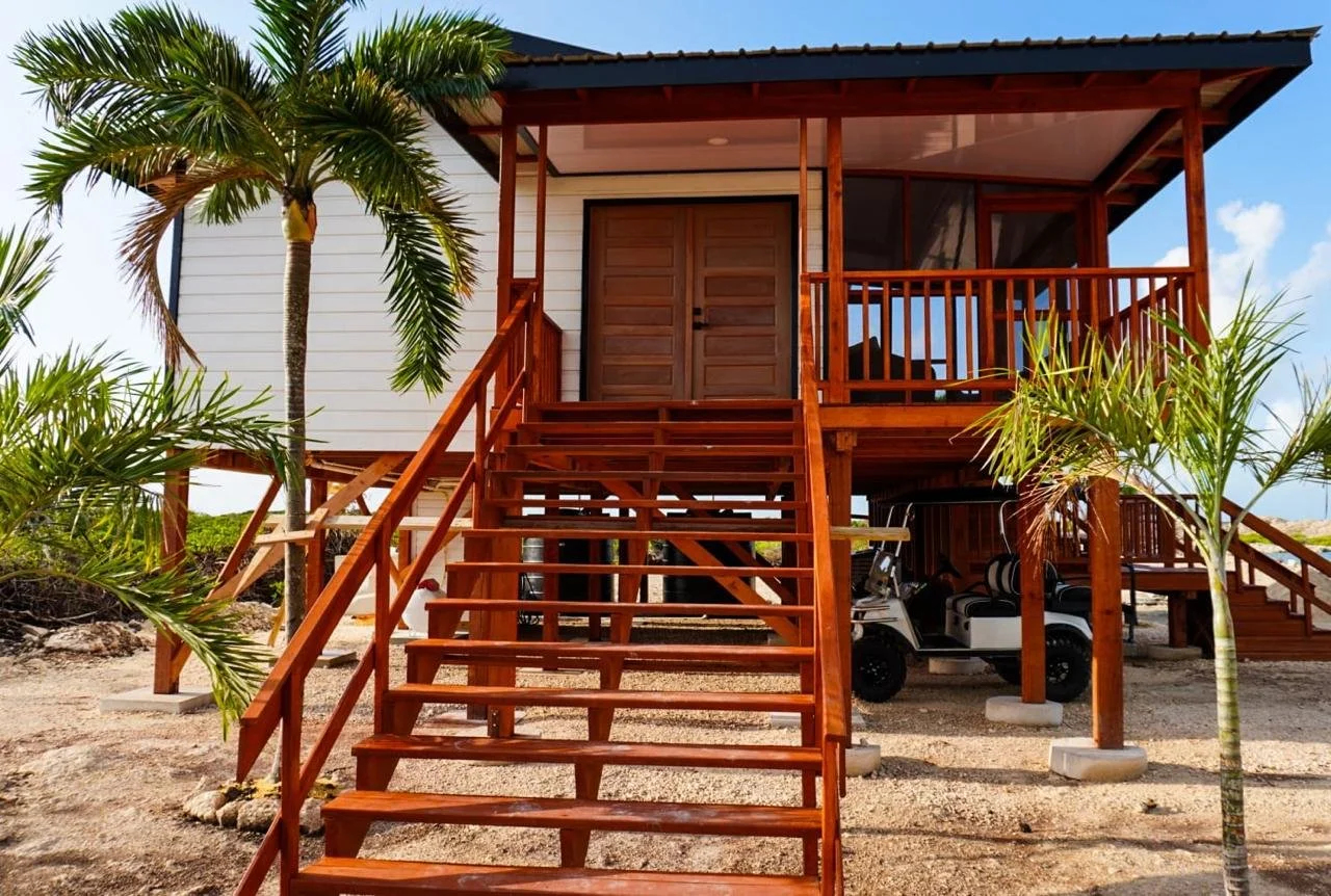 Laguna Cover (9).jpg