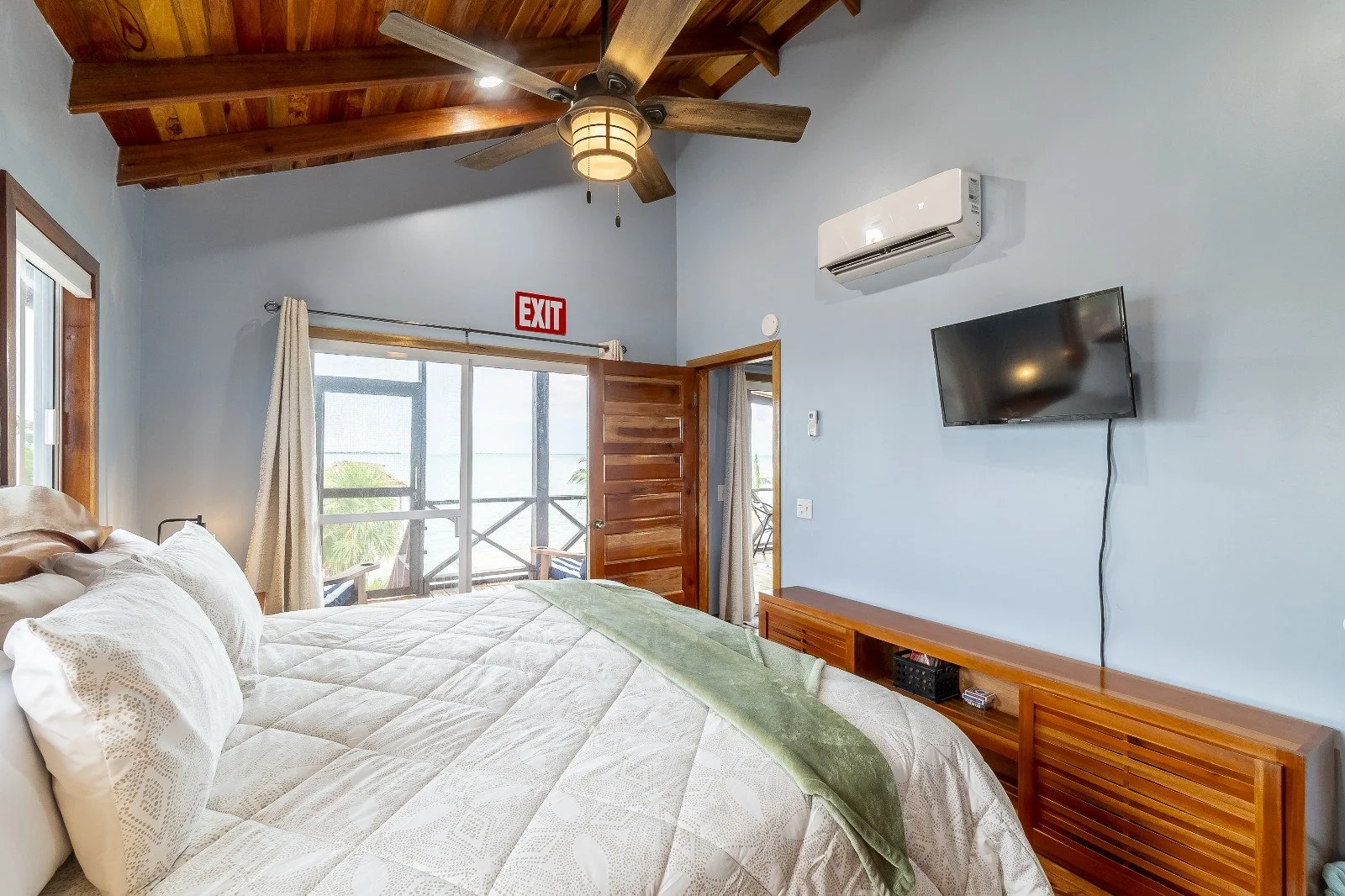 WhatsApp Image 2025-12-01 at 10.23.10_cc6659d2.jpg