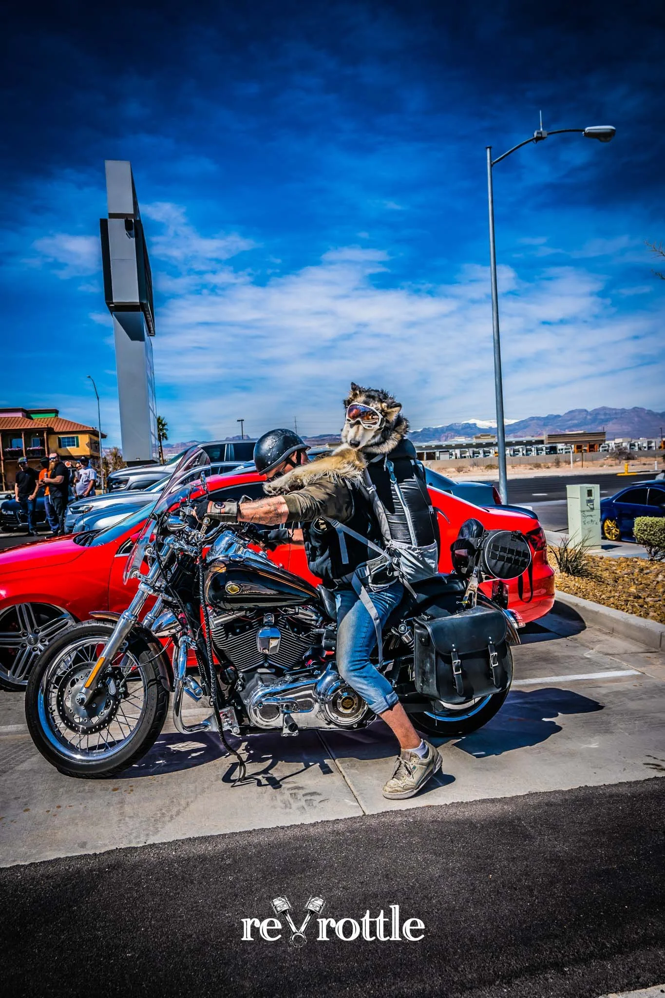 2023-04-02-Cars-and-Cafe-at-Pikey-Coffee-Las-Vegas-Car-Meets-Car-Photography-reVrottle-Vik-Chohan-Photography-Social-Media-032.jpg