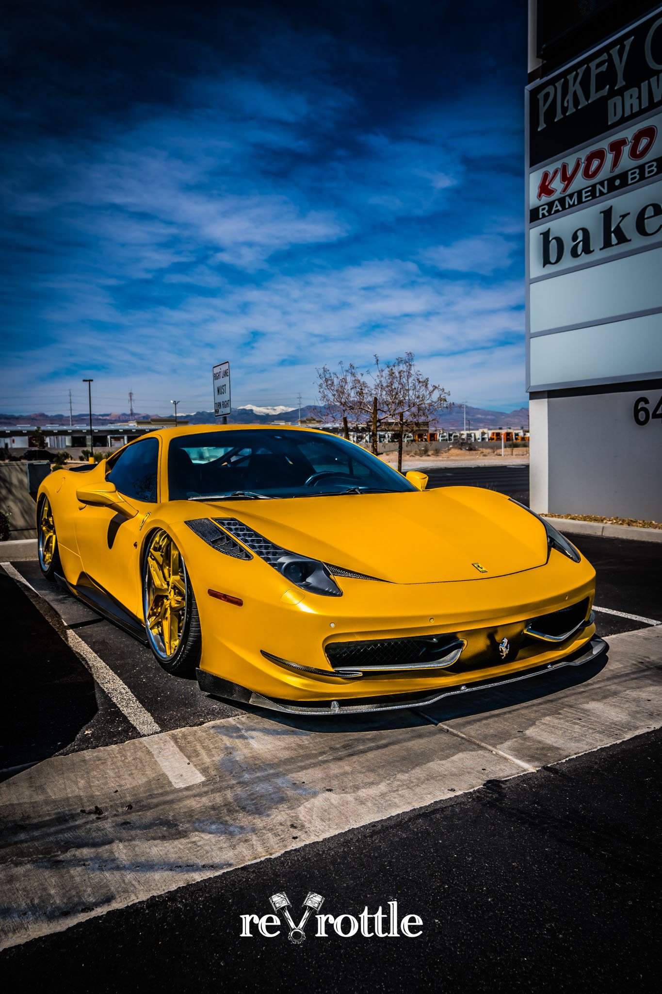 2023-04-02-Cars-and-Cafe-at-Pikey-Coffee-Las-Vegas-Car-Meets-Car-Photography-reVrottle-Vik-Chohan-Photography-Social-Media-059.jpg