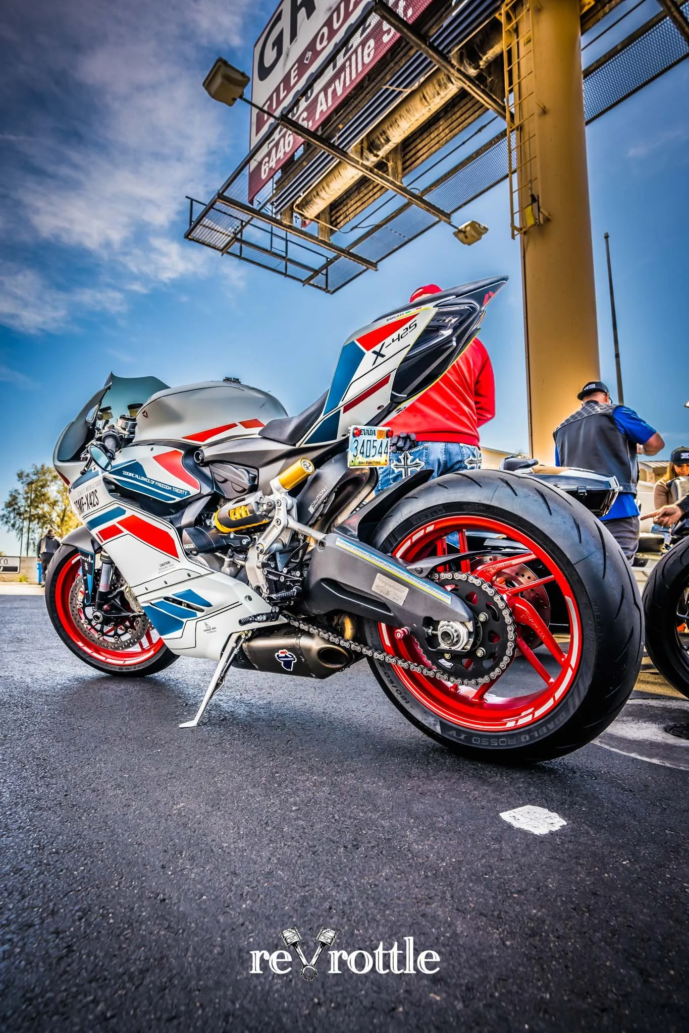 2023-04-02-Cars-and-Cafe-at-Pikey-Coffee-Las-Vegas-Car-Meets-Car-Photography-reVrottle-Vik-Chohan-Photography-Social-Media-153.jpg