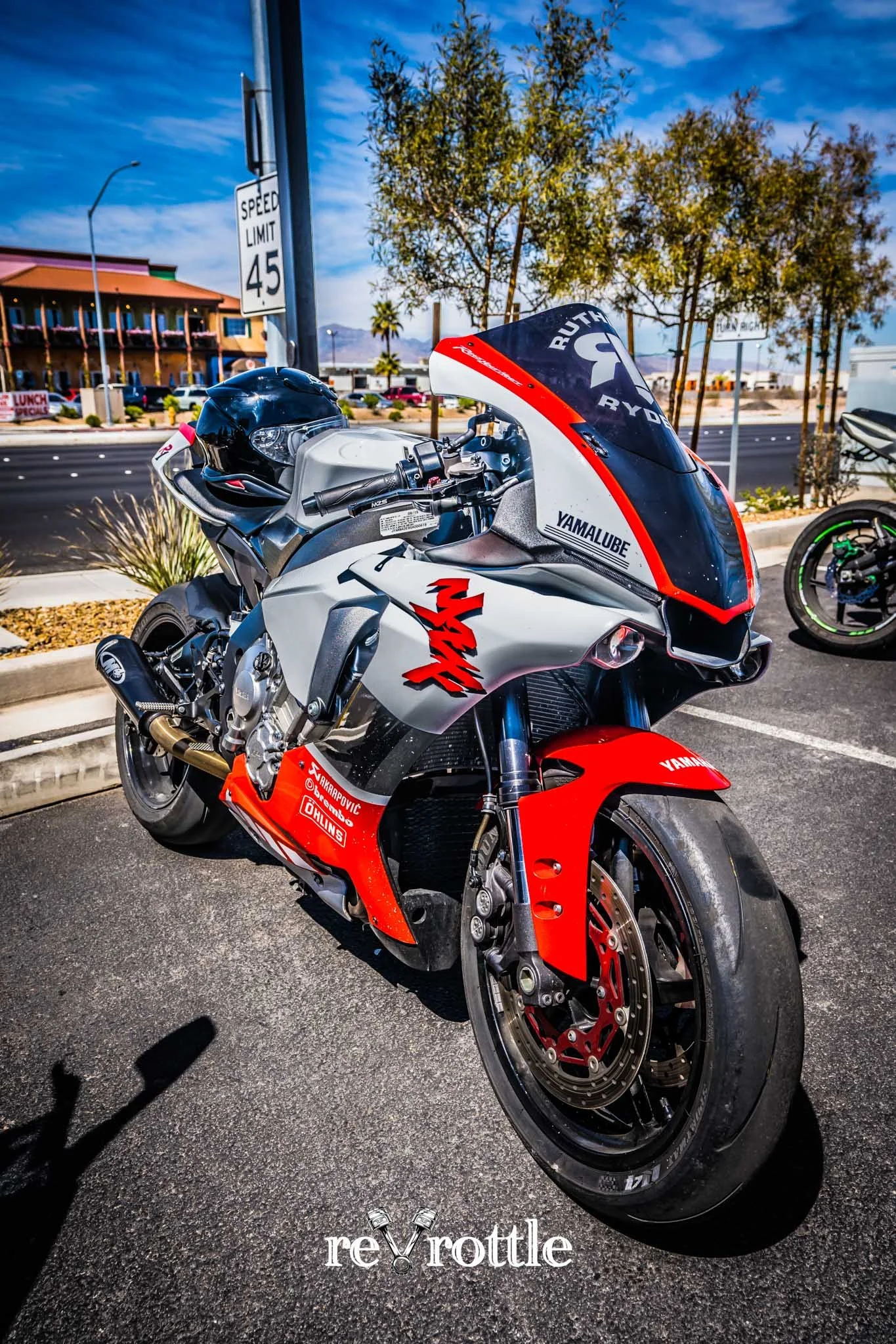 2023-04-02-Cars-and-Cafe-at-Pikey-Coffee-Las-Vegas-Car-Meets-Car-Photography-reVrottle-Vik-Chohan-Photography-Social-Media-159.jpg