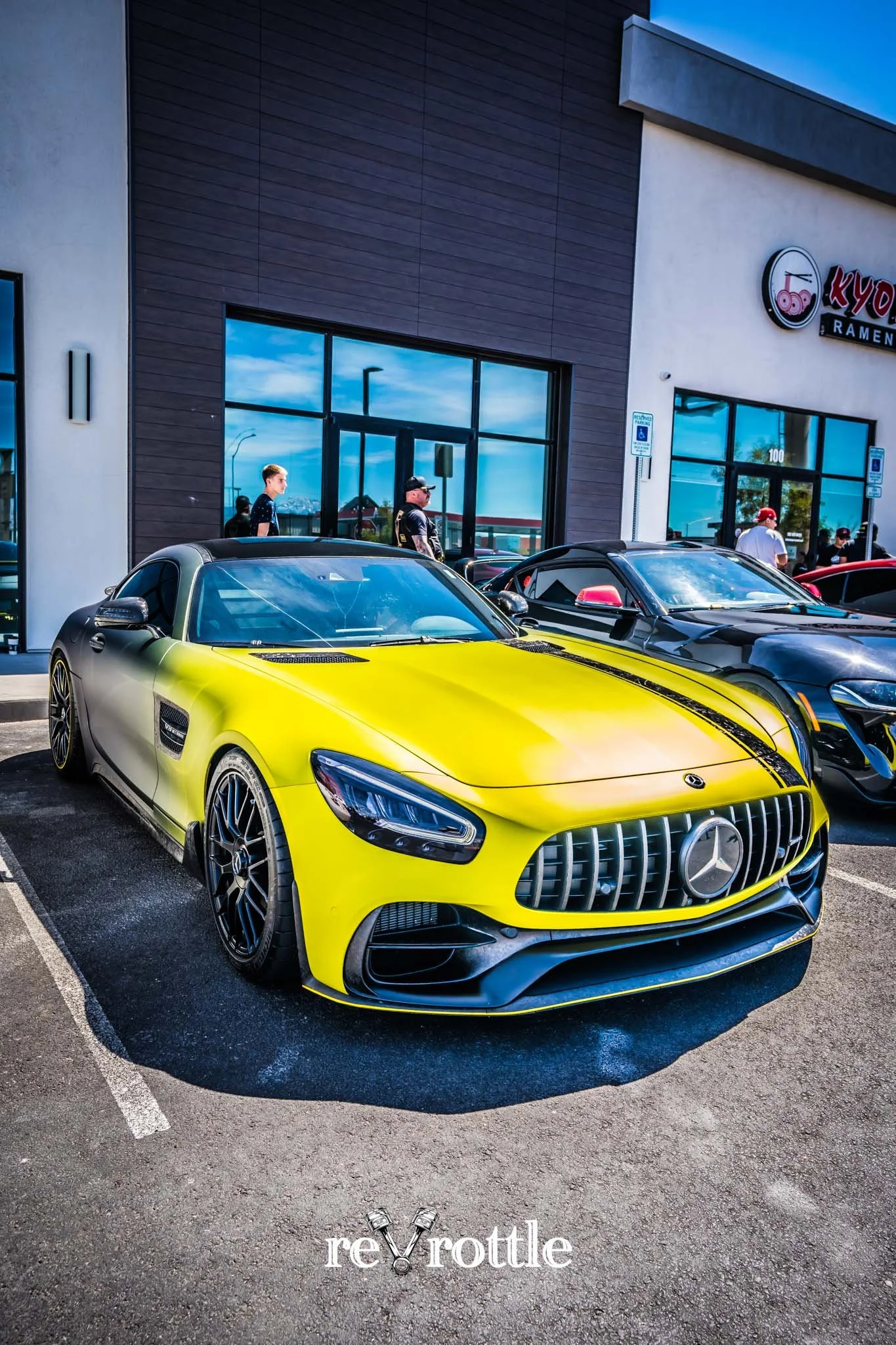 2023-04-02-Cars-and-Cafe-at-Pikey-Coffee-Las-Vegas-Car-Meets-Car-Photography-reVrottle-Vik-Chohan-Photography-Social-Media-175.jpg