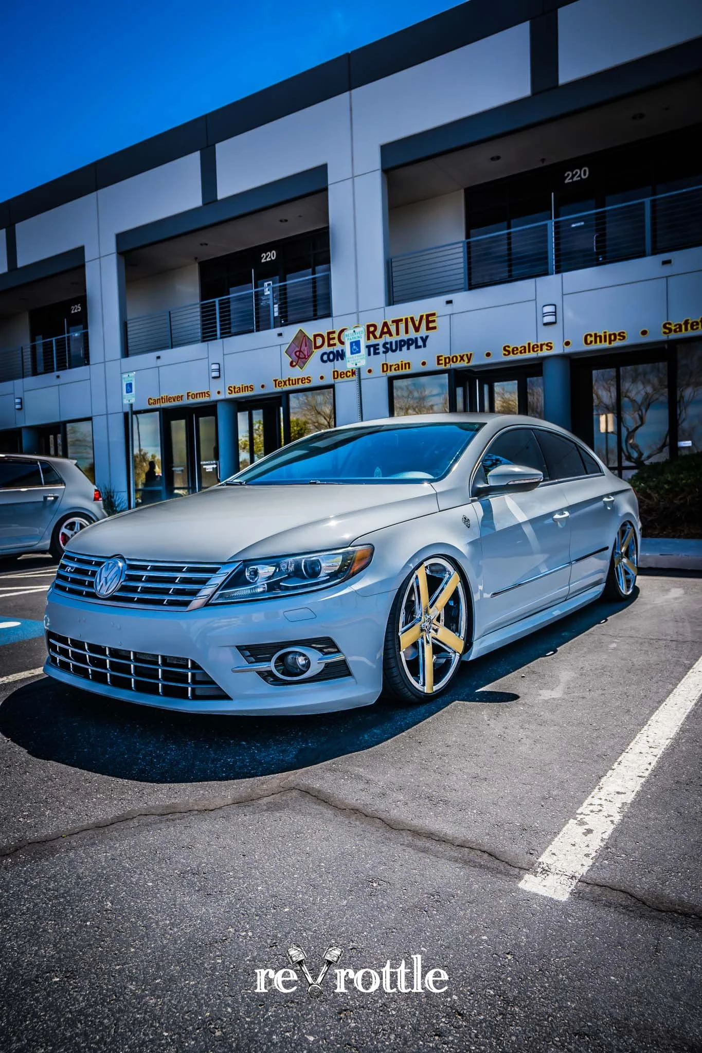 2023-04-02-Cars-and-Cafe-at-Pikey-Coffee-Las-Vegas-Car-Meets-Car-Photography-reVrottle-Vik-Chohan-Photography-Social-Media-215.jpg