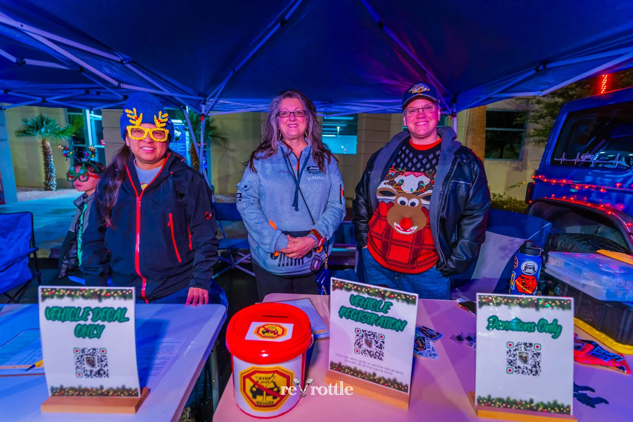 2025-12-24-Christmas-Eve-Light-Drive-Las-Vegas-Desert-Wrangler-Jeep-Club-reVrottle-Vik-Chohan-Photography-Social-Media-004.jpg
