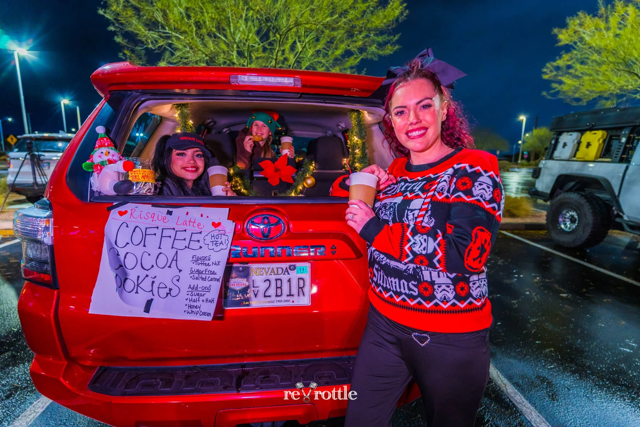 2025-12-24-Christmas-Eve-Light-Drive-Las-Vegas-Desert-Wrangler-Jeep-Club-reVrottle-Vik-Chohan-Photography-Social-Media-007.jpg