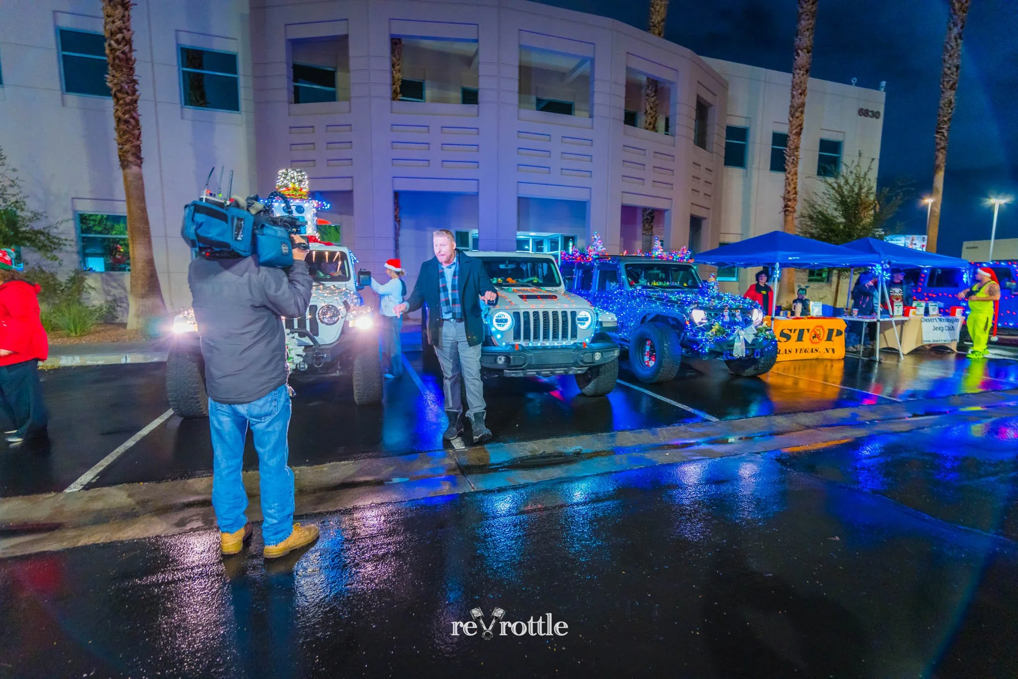 2025-12-24-Christmas-Eve-Light-Drive-Las-Vegas-Desert-Wrangler-Jeep-Club-reVrottle-Vik-Chohan-Photography-Social-Media-033.jpg