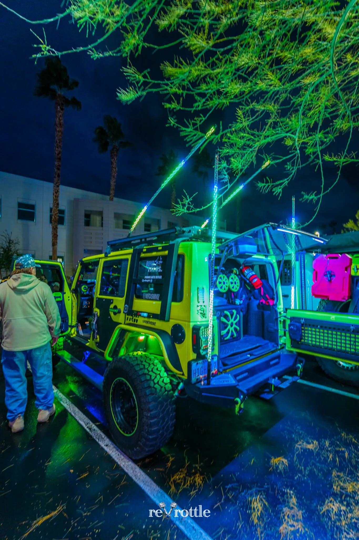 2025-12-24-Christmas-Eve-Light-Drive-Las-Vegas-Desert-Wrangler-Jeep-Club-reVrottle-Vik-Chohan-Photography-Social-Media-083.jpg