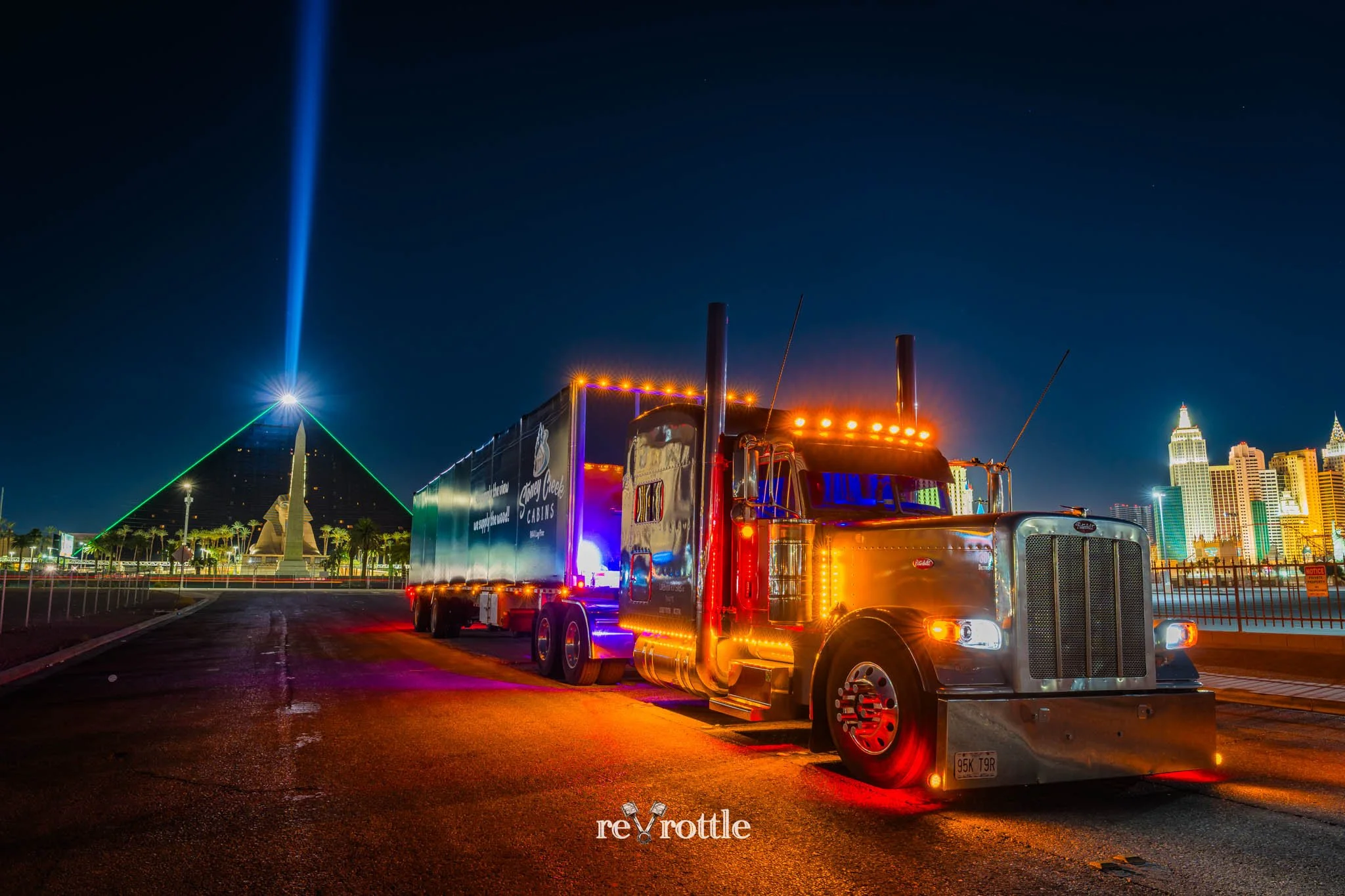 2026-06-12-Smoke-2014-Peterbilt-389-in-Las-Vegas-reVrottle-Vik-Chohan-Photography-Social-Media-012.jpg