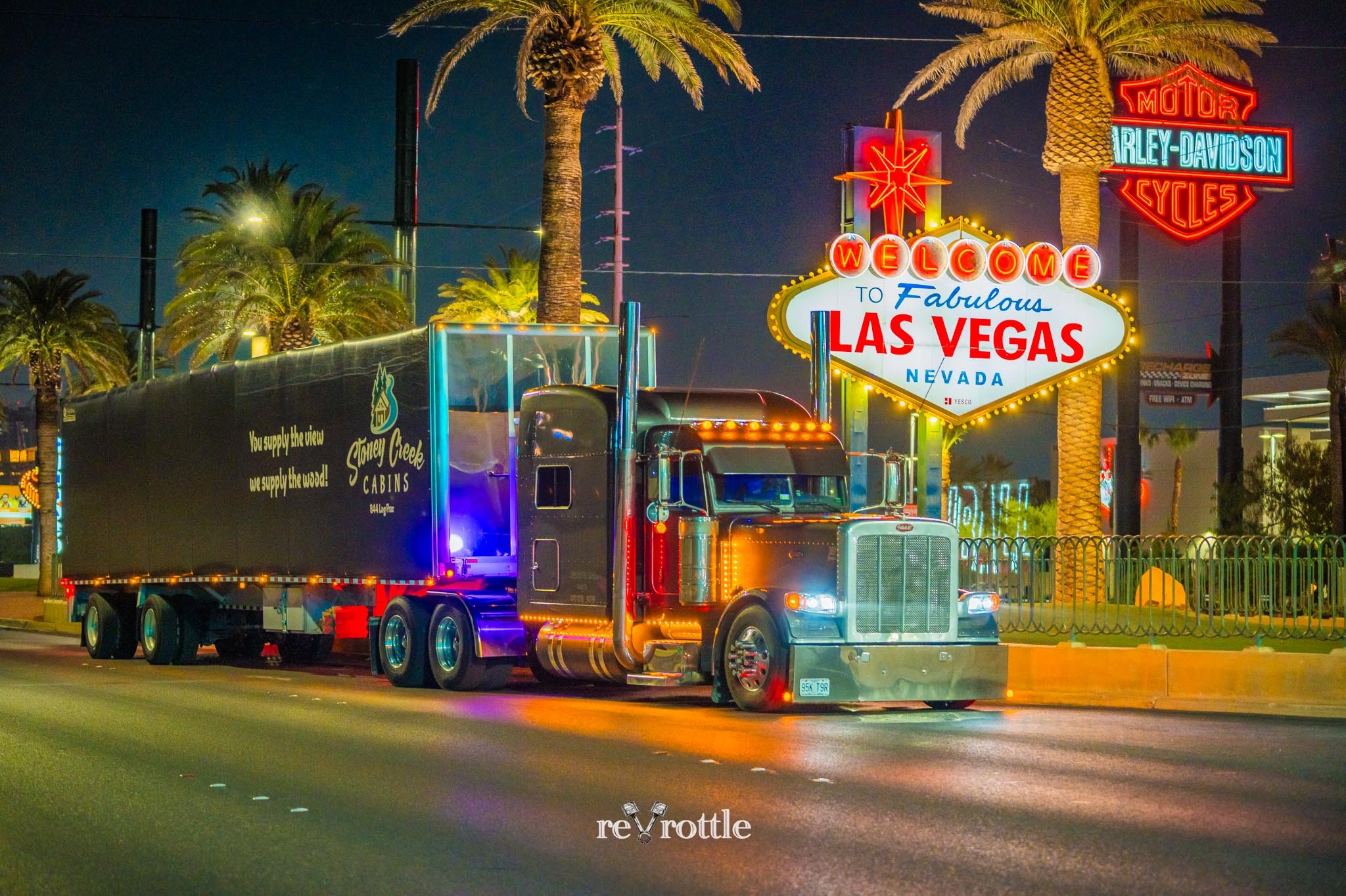 2026-06-12-Smoke-2014-Peterbilt-389-in-Las-Vegas-reVrottle-Vik-Chohan-Photography-Social-Media-033.jpg