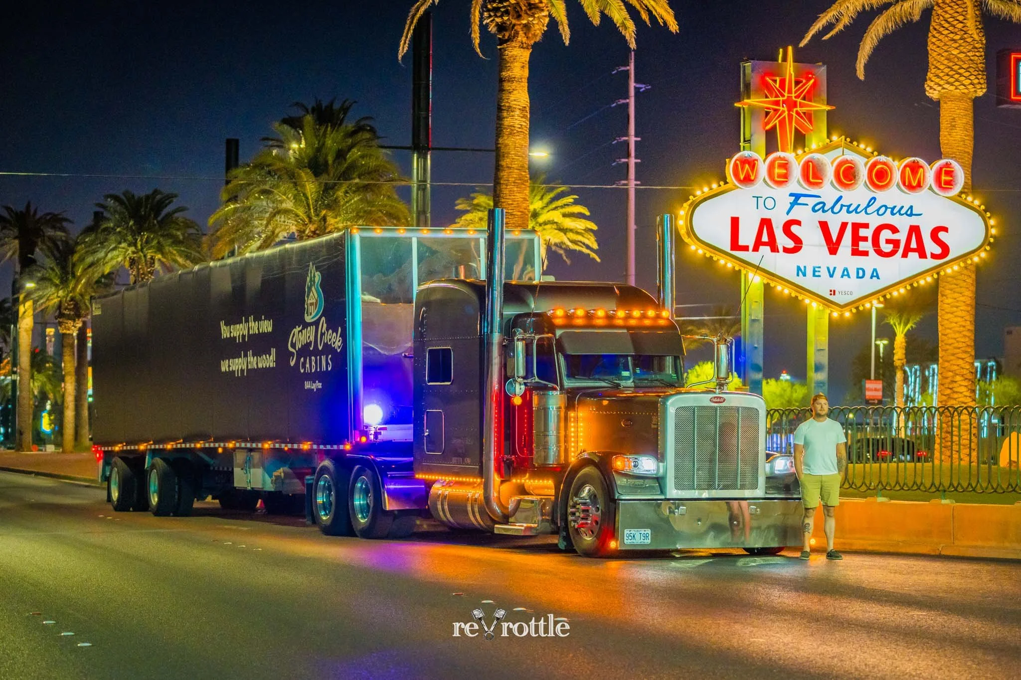 2026-06-12-Smoke-2014-Peterbilt-389-in-Las-Vegas-reVrottle-Vik-Chohan-Photography-Social-Media-039.jpg
